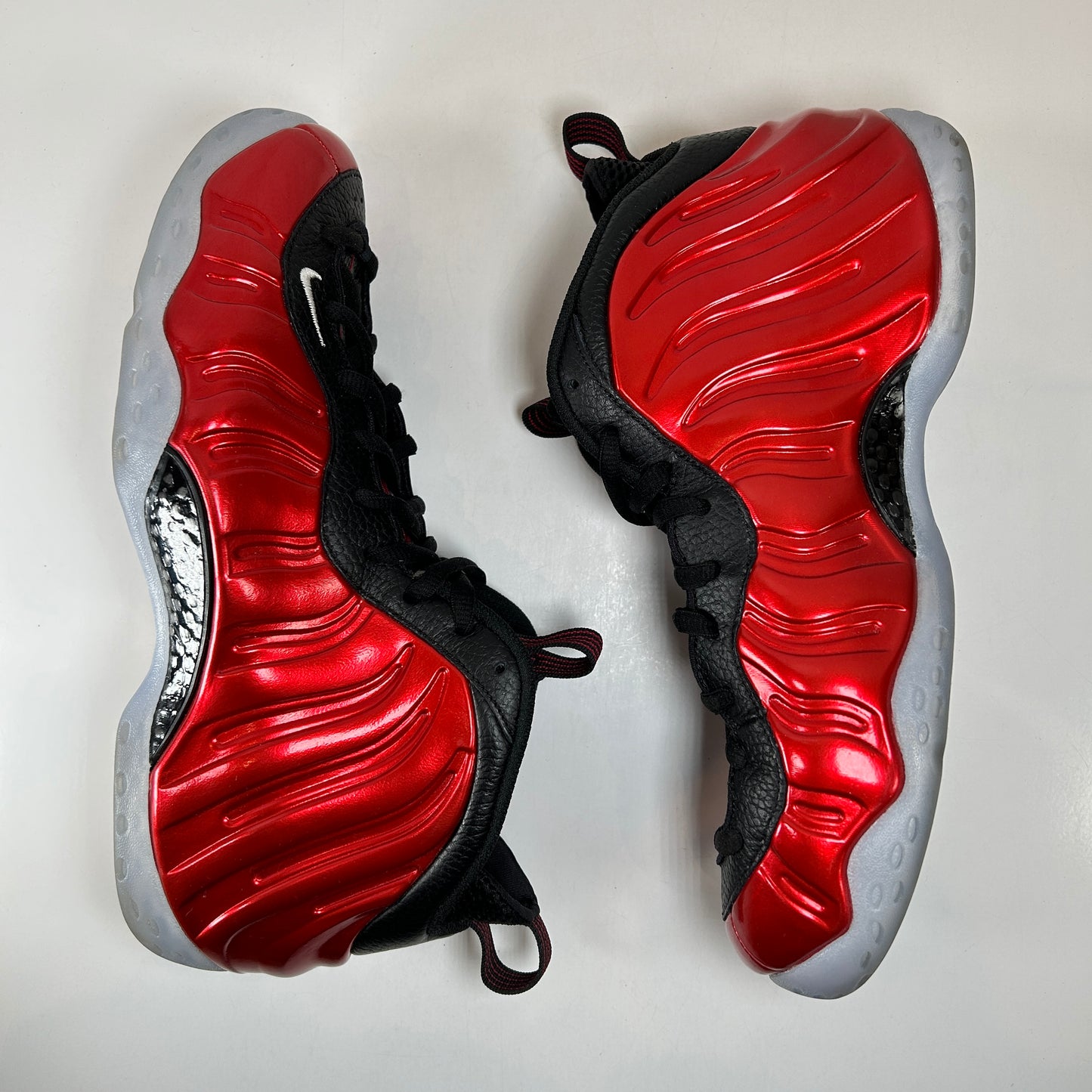 DZ2545 600 Nike Air Foamposite One Metallic Red (2023) [USED] - 10.5 M (Used) (No Box)