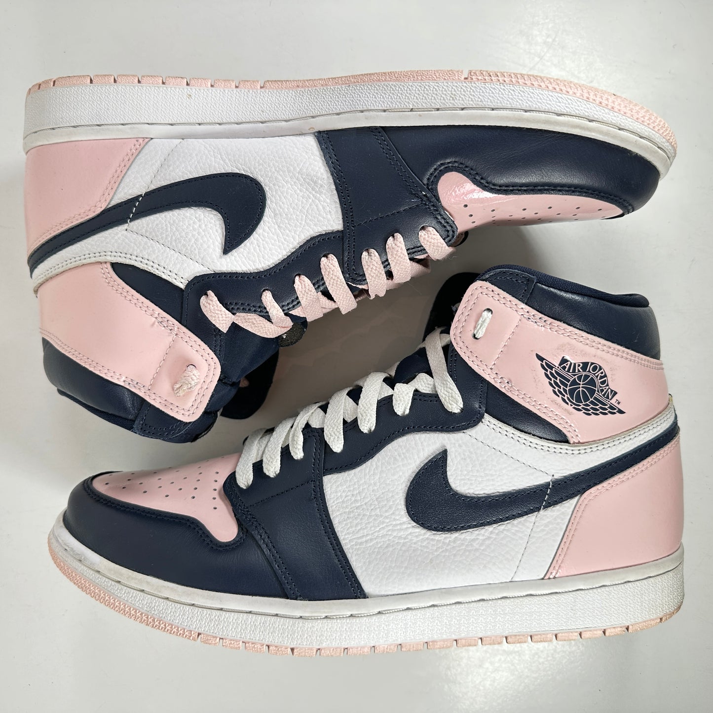 DD9335 641 Jordan 1 Retro High OG Atmosphere (W) [USED] - 12 W (Used)
