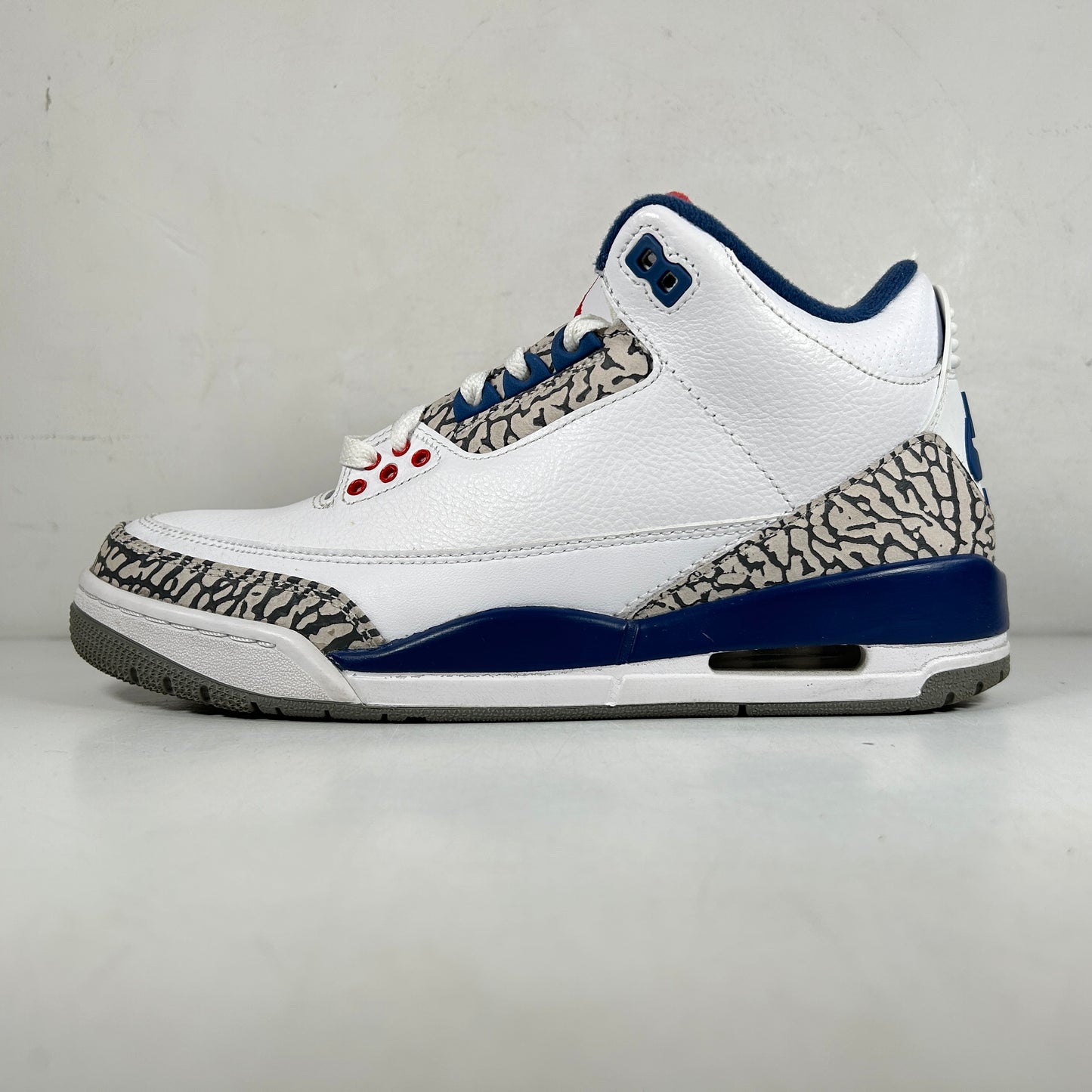 854262 106 Jordan 3 Retro Azul verdadero (2016)