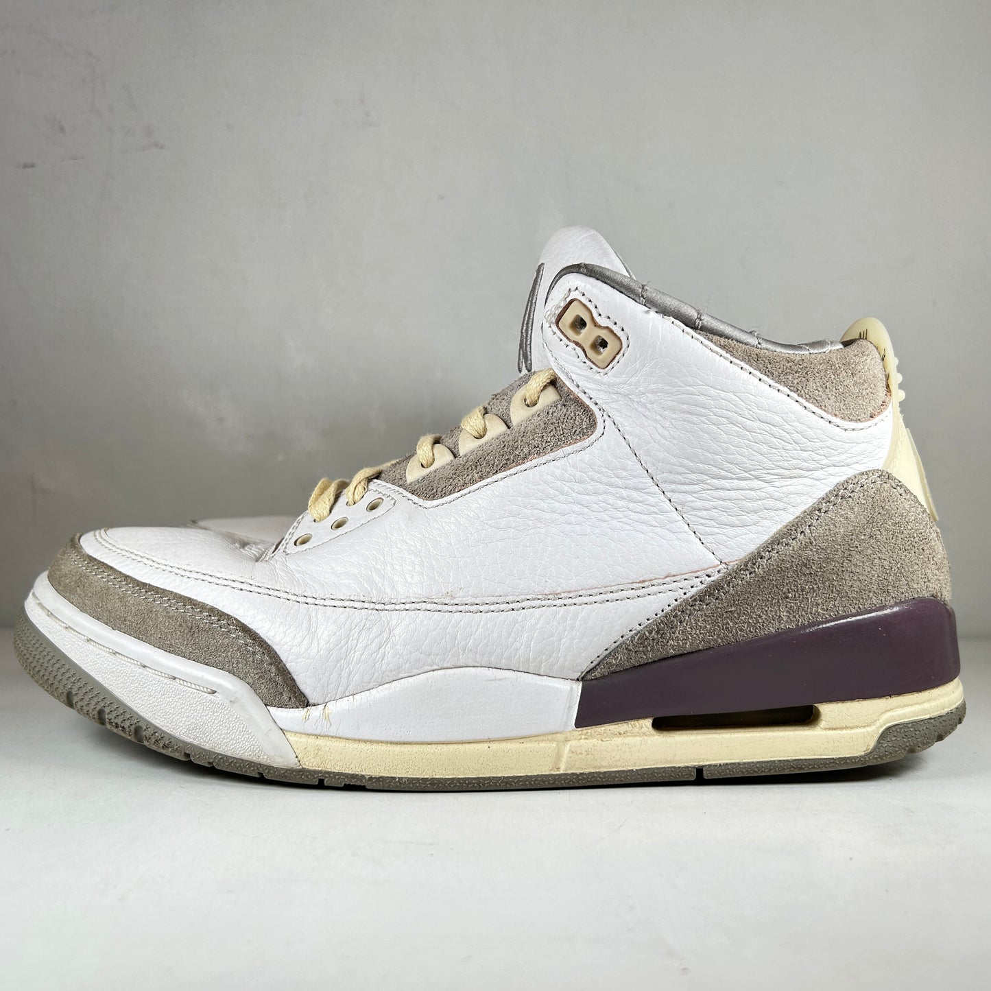 DH3434 110 Jordan 3 Retro A Ma Maniere [USED] - 10.5 W (Used)