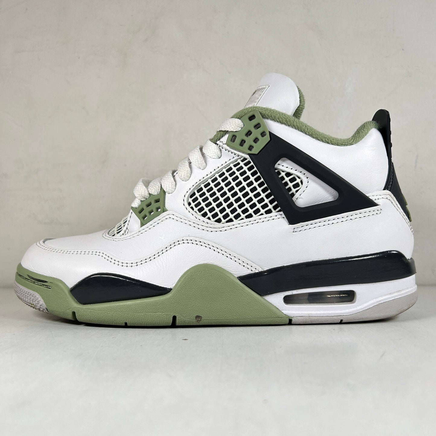 AQ9129 103 Jordan 4 Retro Seafoam (W) [USED] - 8W (Used)