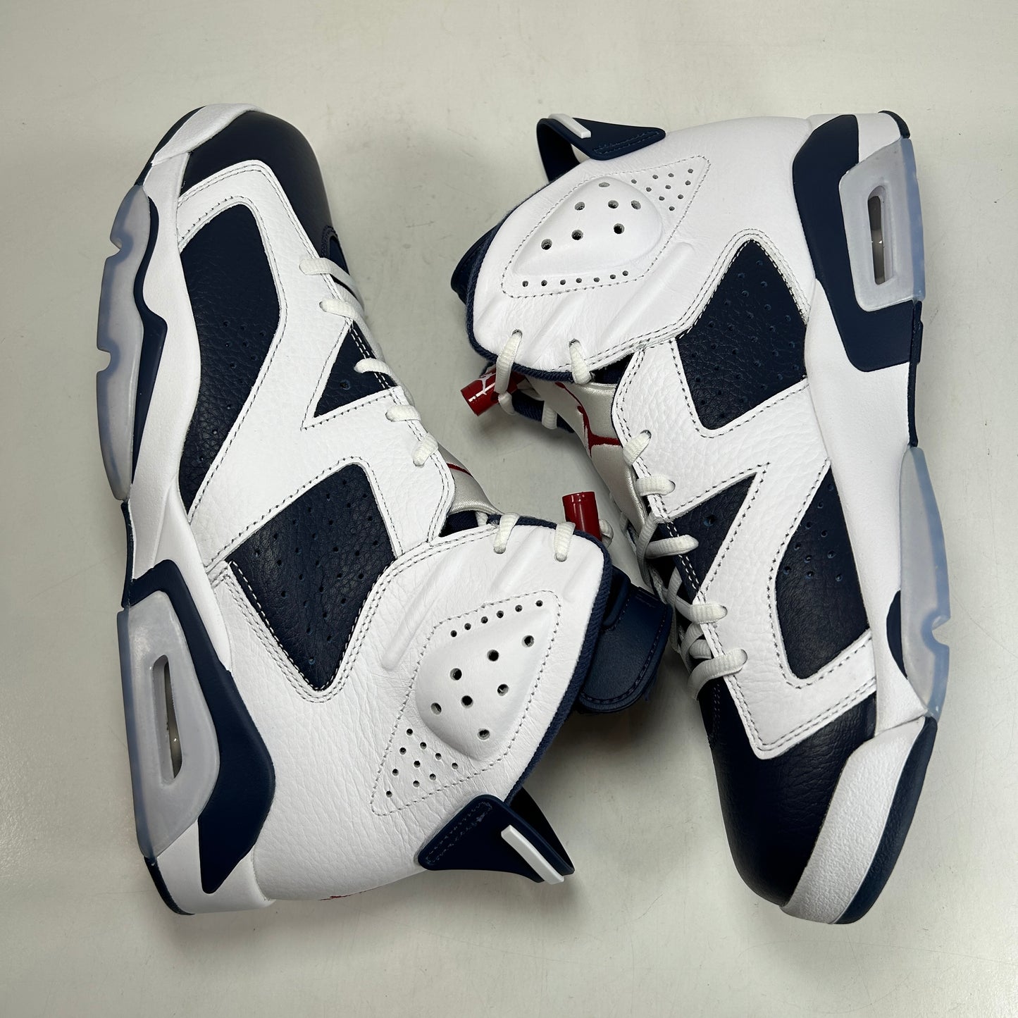 CT8529 164 Jordan 6 Retro Olympic (2024) - 10.5 M (VNDS)