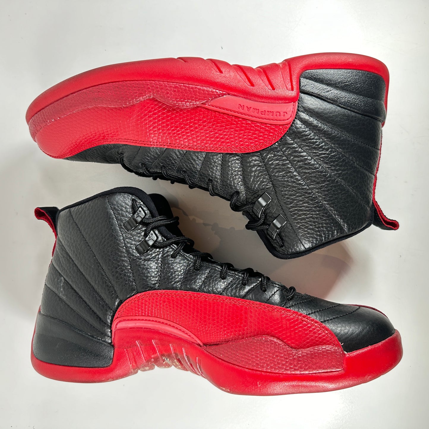 130690 002 Jordan 12 Retro Flu Game (2016) [USED] - 10 M (Used) (No Box)
