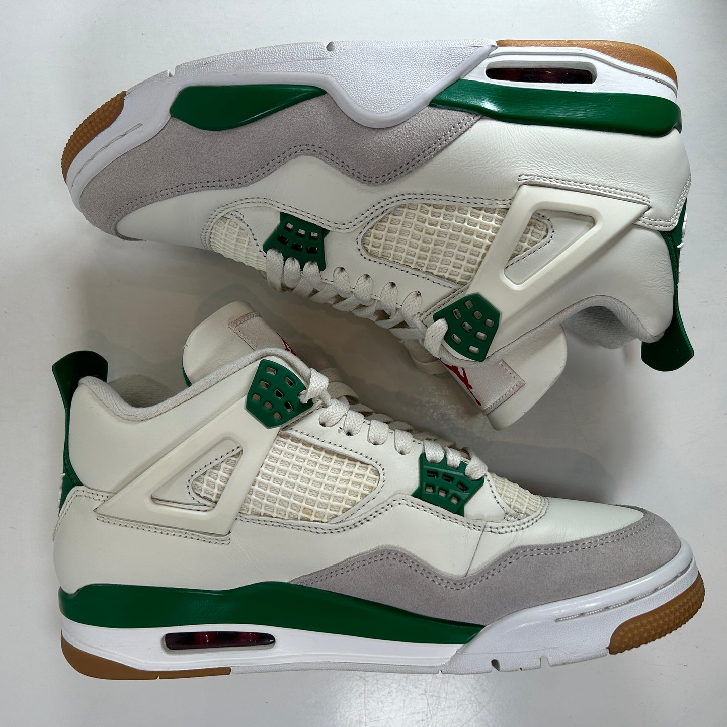 DR5415 103 Jordan 4 Retro SB Pine Green [USED] - 10 M (Used3)