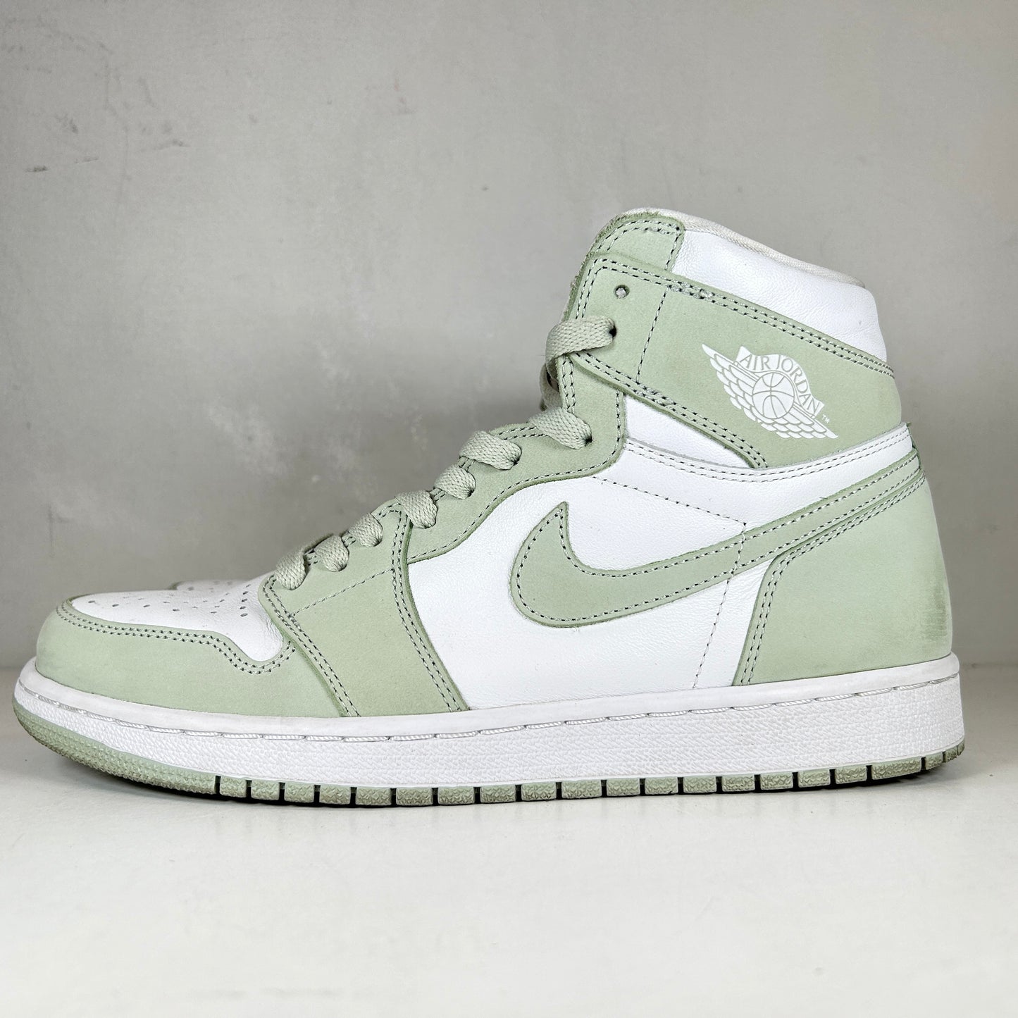 CD0461 002 Jordan 1 High OG Seafoam [USED] - 11 W (Used) (Replace Box)