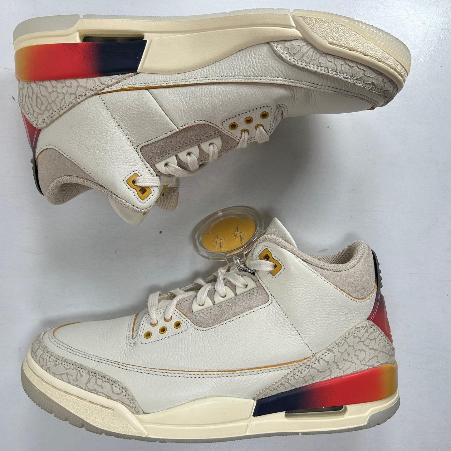 FN0344 901 Jordan 3 Retro SP J Balvin Medellin [USED] - 9.5 (Used)