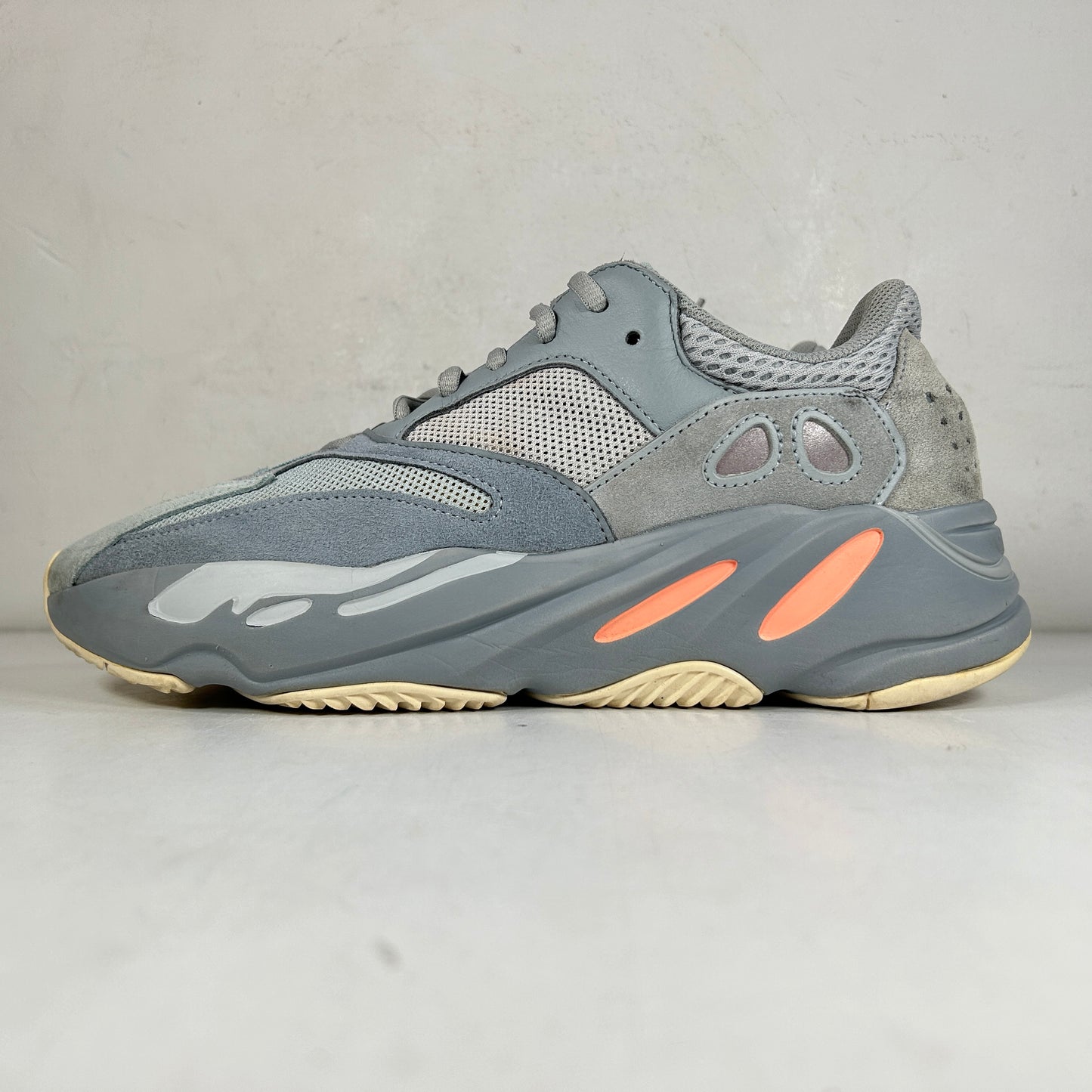 EG7597 Adidas Yeezy Boost 700 Inertia [USED] - 9.5 M (Used)