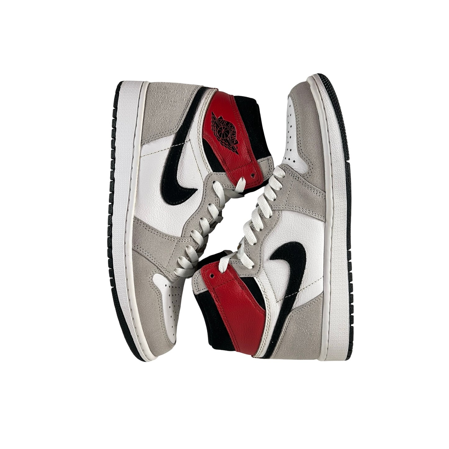 555088 126 Jordan 1 Retro High Smoke Grey [USED] - 8.5 M (Used) (No Box)
