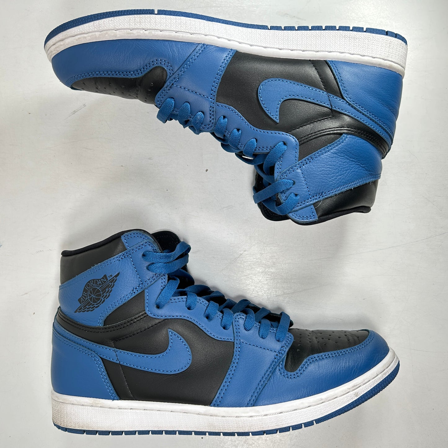 555088 404 Jordan 1 Retro High OG Dark Marina Blue [USED] - 10.5 M (Used) (No Box)