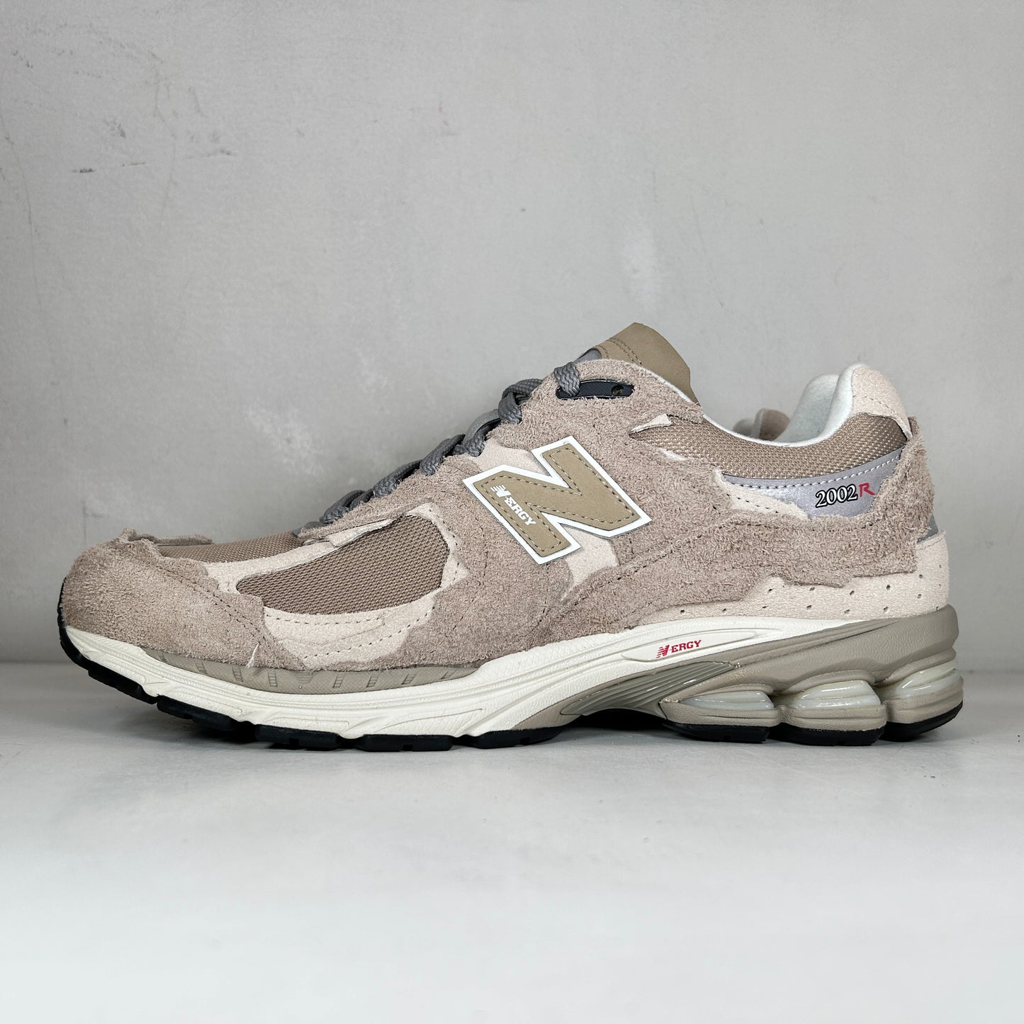 M2002RDL New Balance 2002R Protection Pack Driftwood [USED] - 11 M (VNDS)