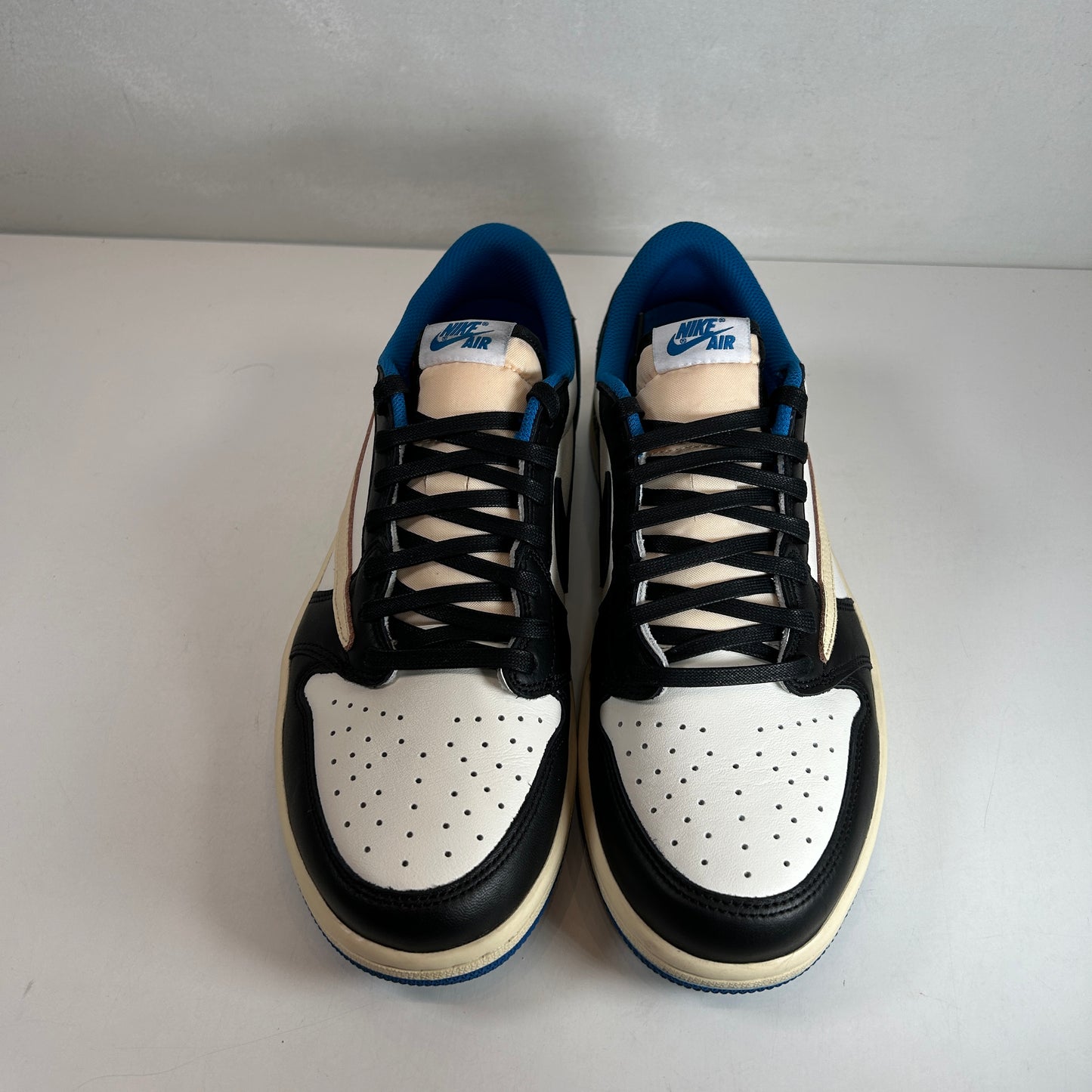 DM7866 140 Jordan 1 Low Fragment x Travis Scott [USED] - 10 M (VNDS2)