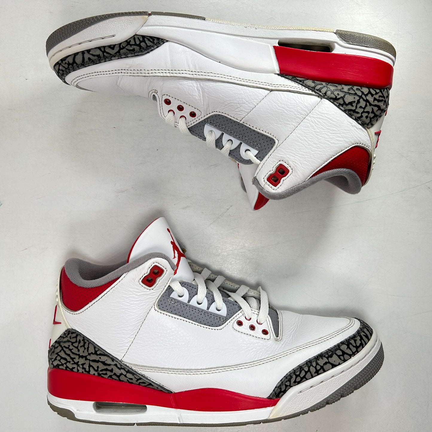 DN3707 160 Jordan 3 Retro Fire Red (2022) [USED] - 11 M (Used2) (No Box)