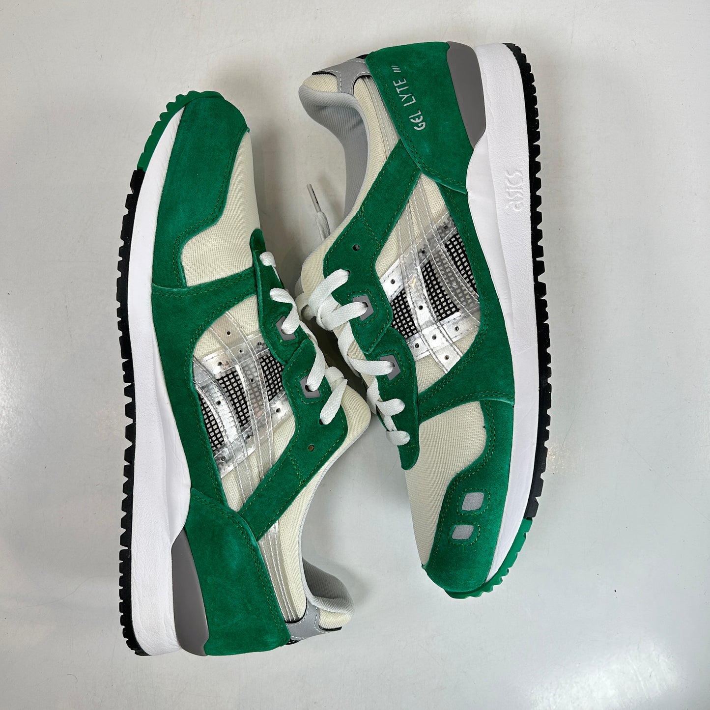 1201A568 100 ASICS Gel-Lyte III OG Awake NY Green Tambourine [USED] - 11 M (VNDS)