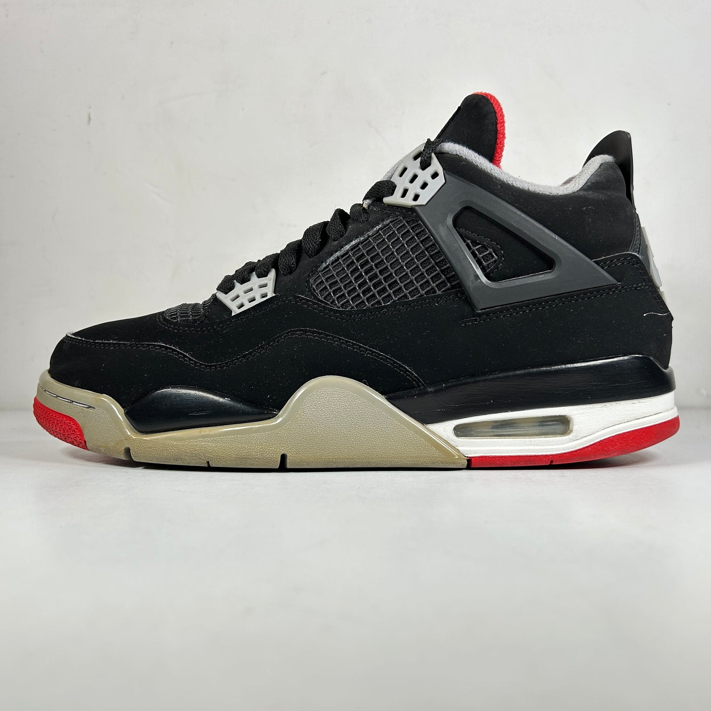 308497 060 Jordan 4 Bred (2019) [USED] - 10.5 M (Used) (Replace Box2)