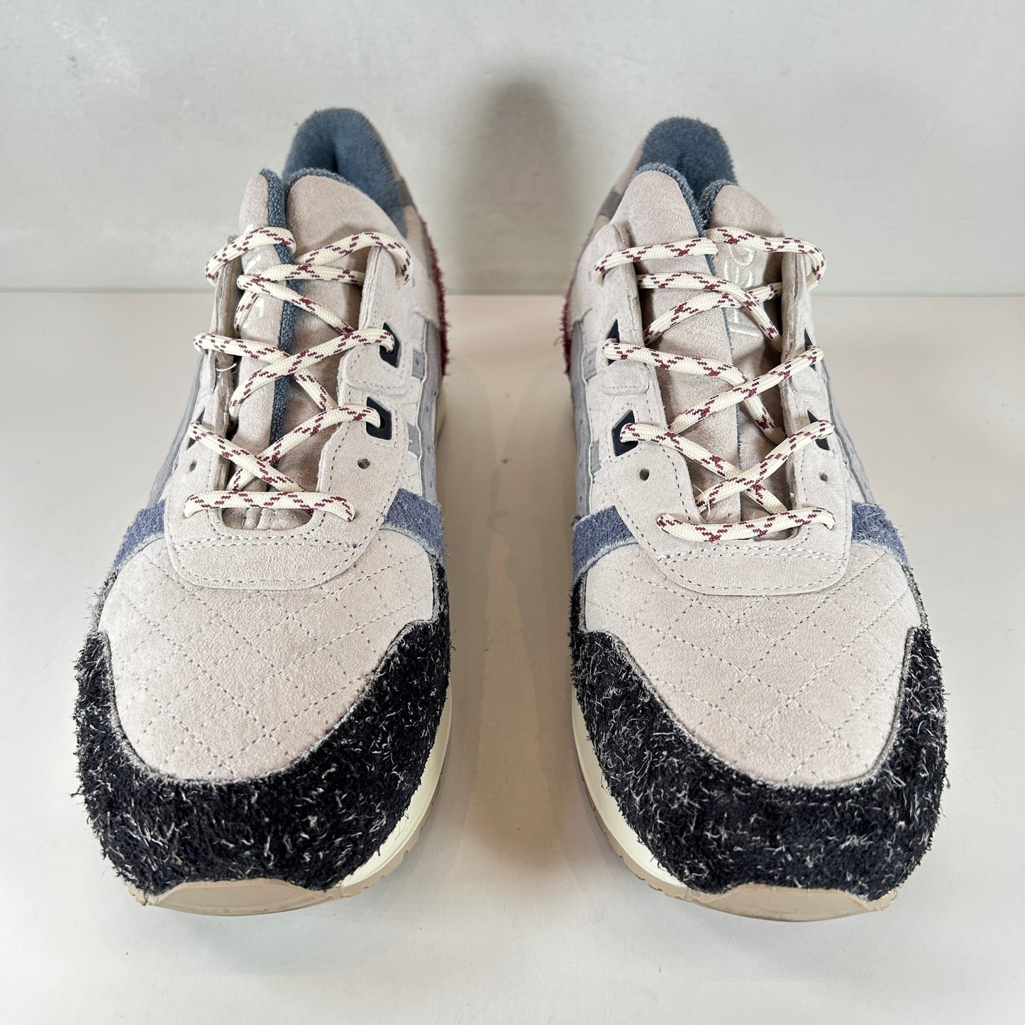 1201A847 100 ASICS Gel-Lyte III Remastered Kith Seoul [USED] - 12 M (Used)