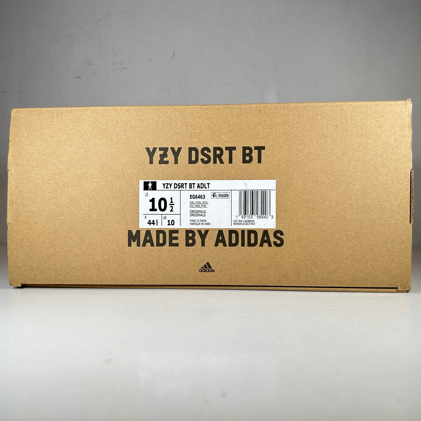 EG6463 adidas Yeezy Desert Boot Oil [USED] - 10.5 M (Used)