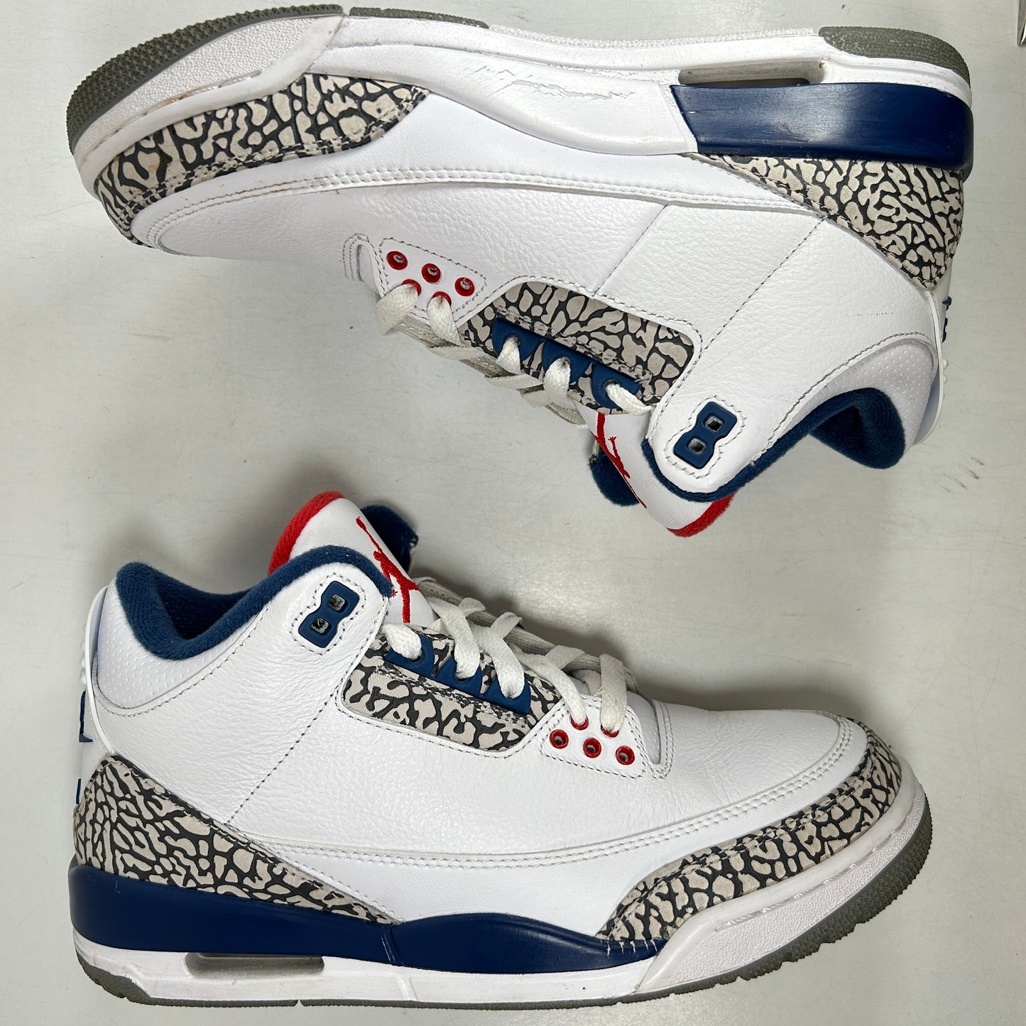 854262 106 Jordan 3 Retro Azul verdadero (2016)