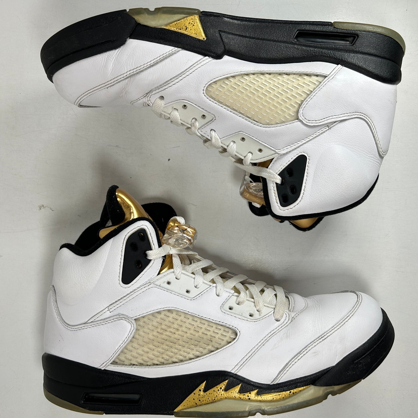 136027 133 Jordan 5 Retro Olympic (2016) [USED] - 12 M (Used) (No Box) (No Insoles)