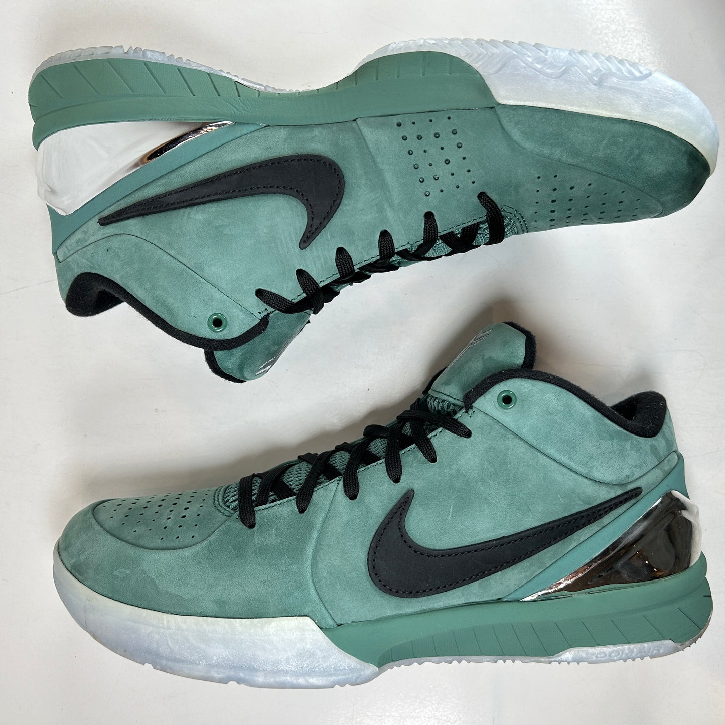 FQ3545 300 Nike Kobe 4 Protro Girl Dad [USED] - 11 M (VNDS)