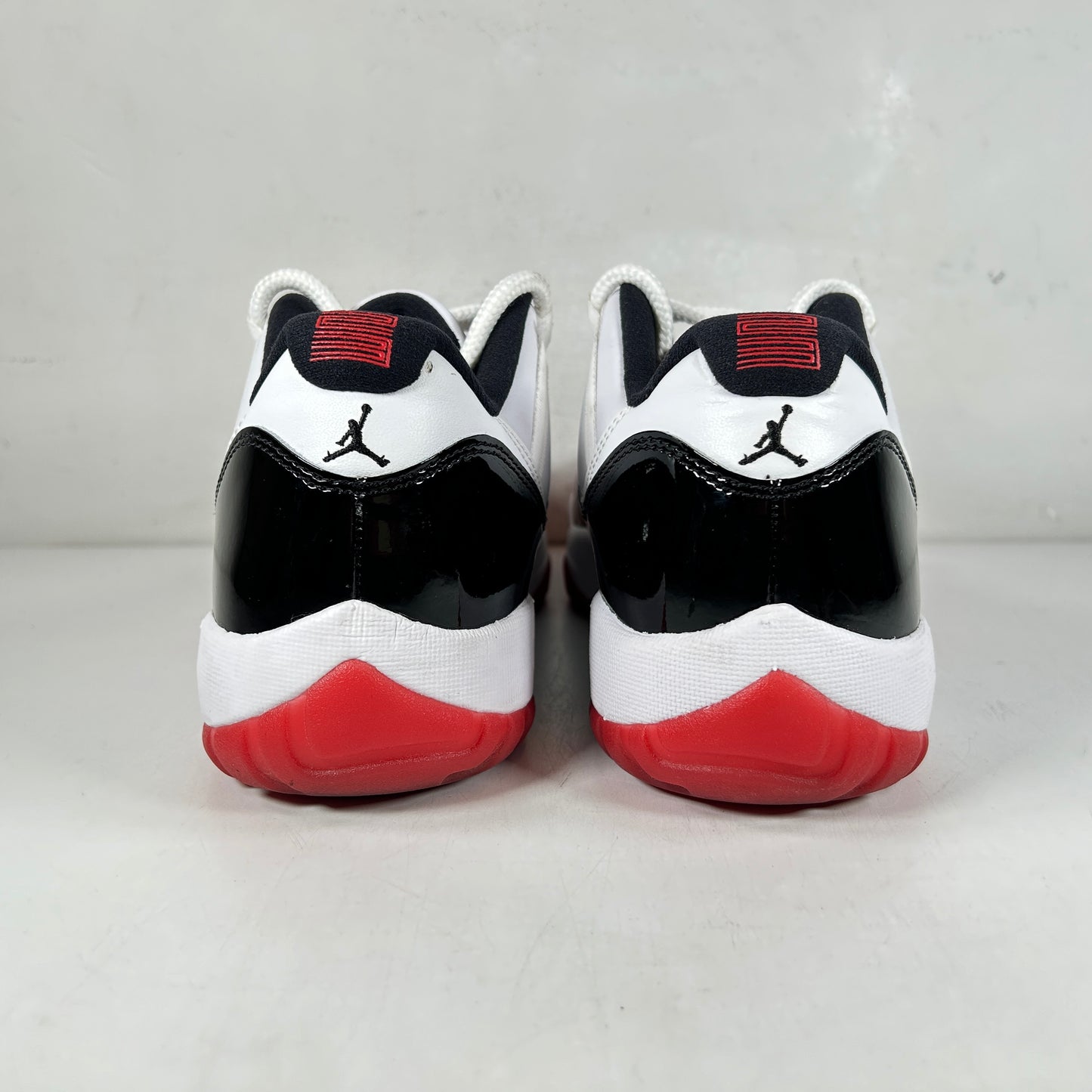 AV2187 160 Jordan 11 Retro Low Concord Bred [USED] - 10 M (Used) (No Box)