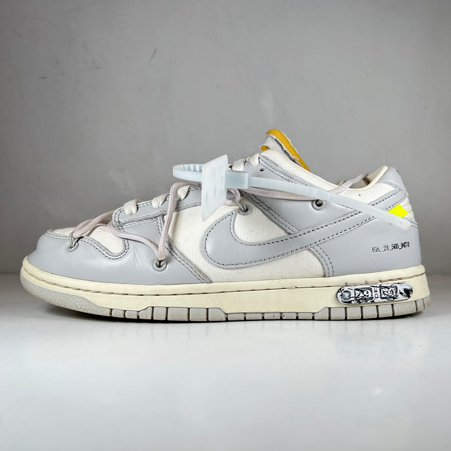 DM1602 123 Nike Dunk Low Off-White Lot 49 [USED] - 8.5 M (Used) (Missing Right Insole)