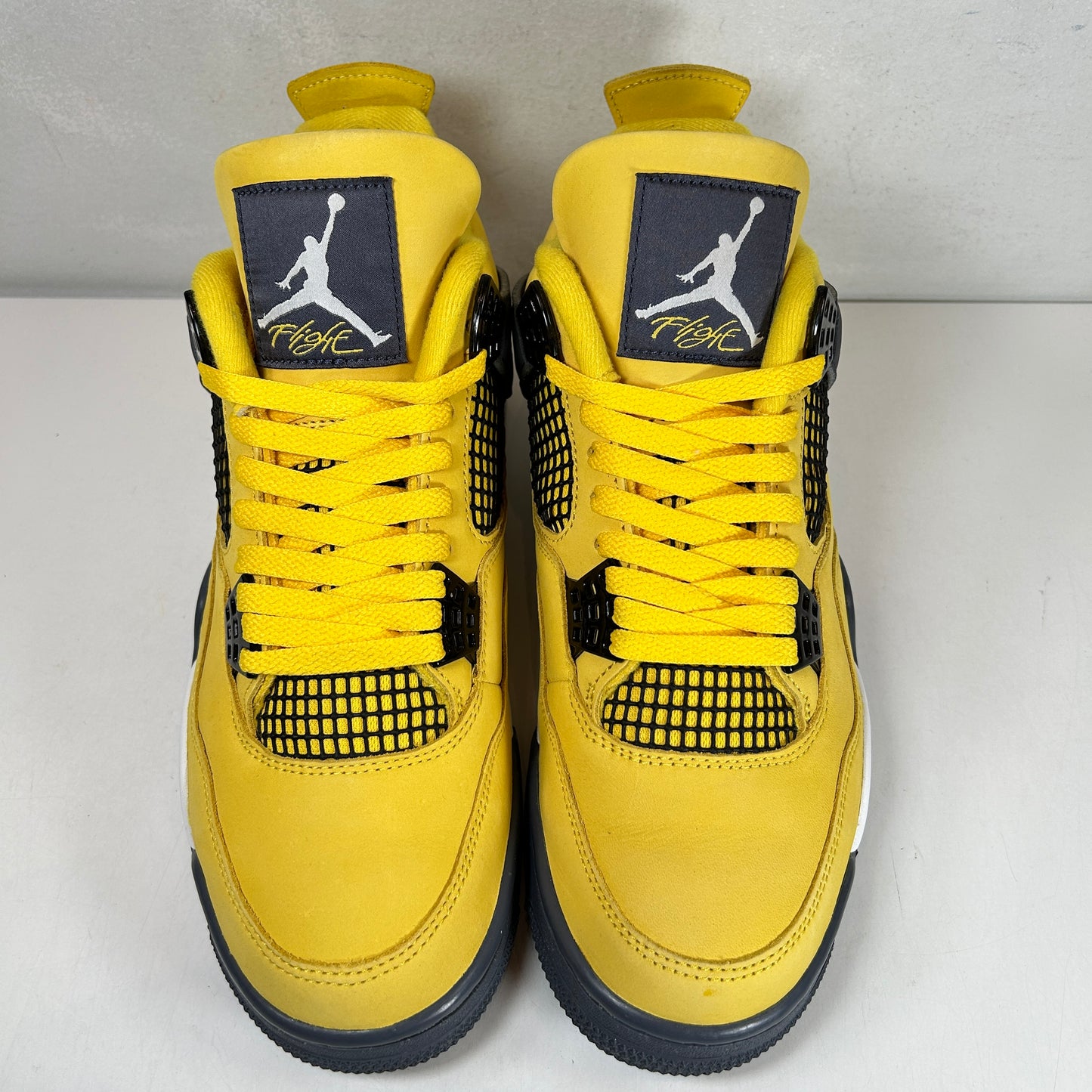 CT8527 700 Jordan 4 Retro Lightning (2021) [USED] - 9.5 M (Used6)