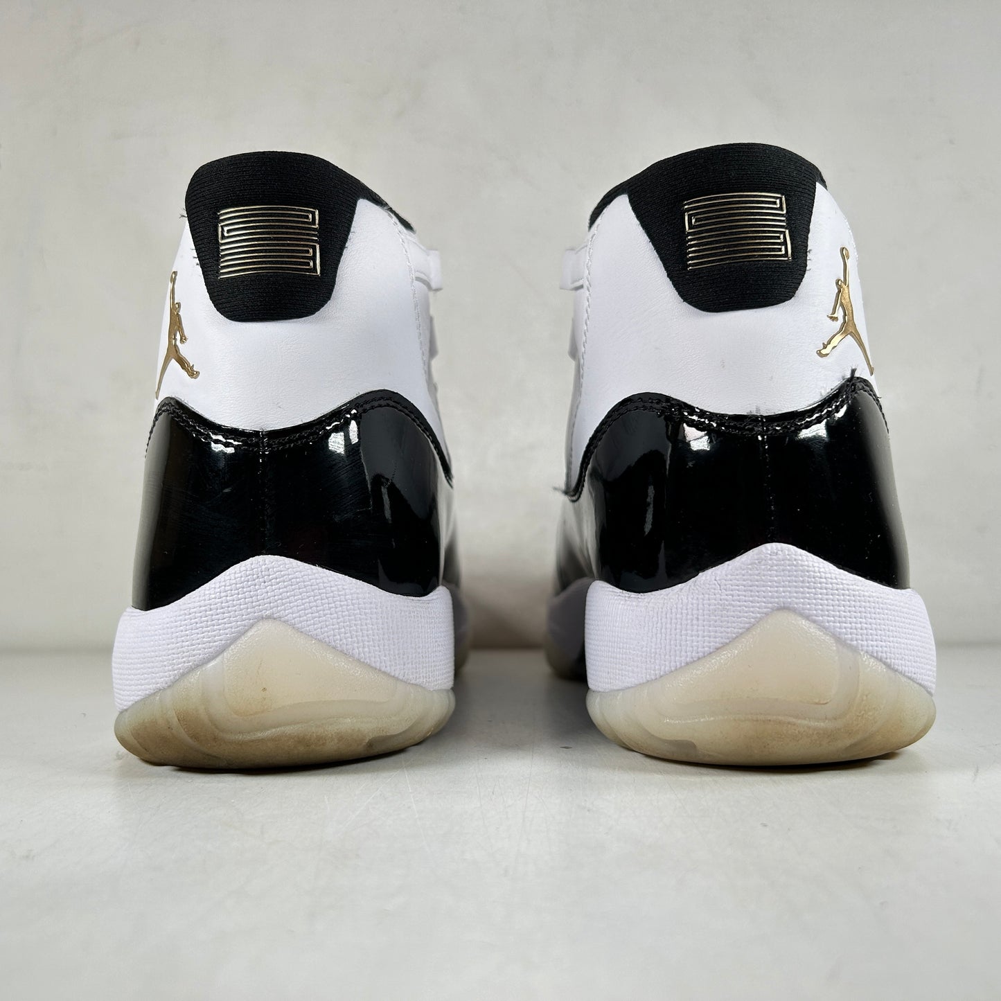 CT8012 170 Jordan 11 Retro DMP Defining Moments (2023) [USED] - 8 M (Used2)