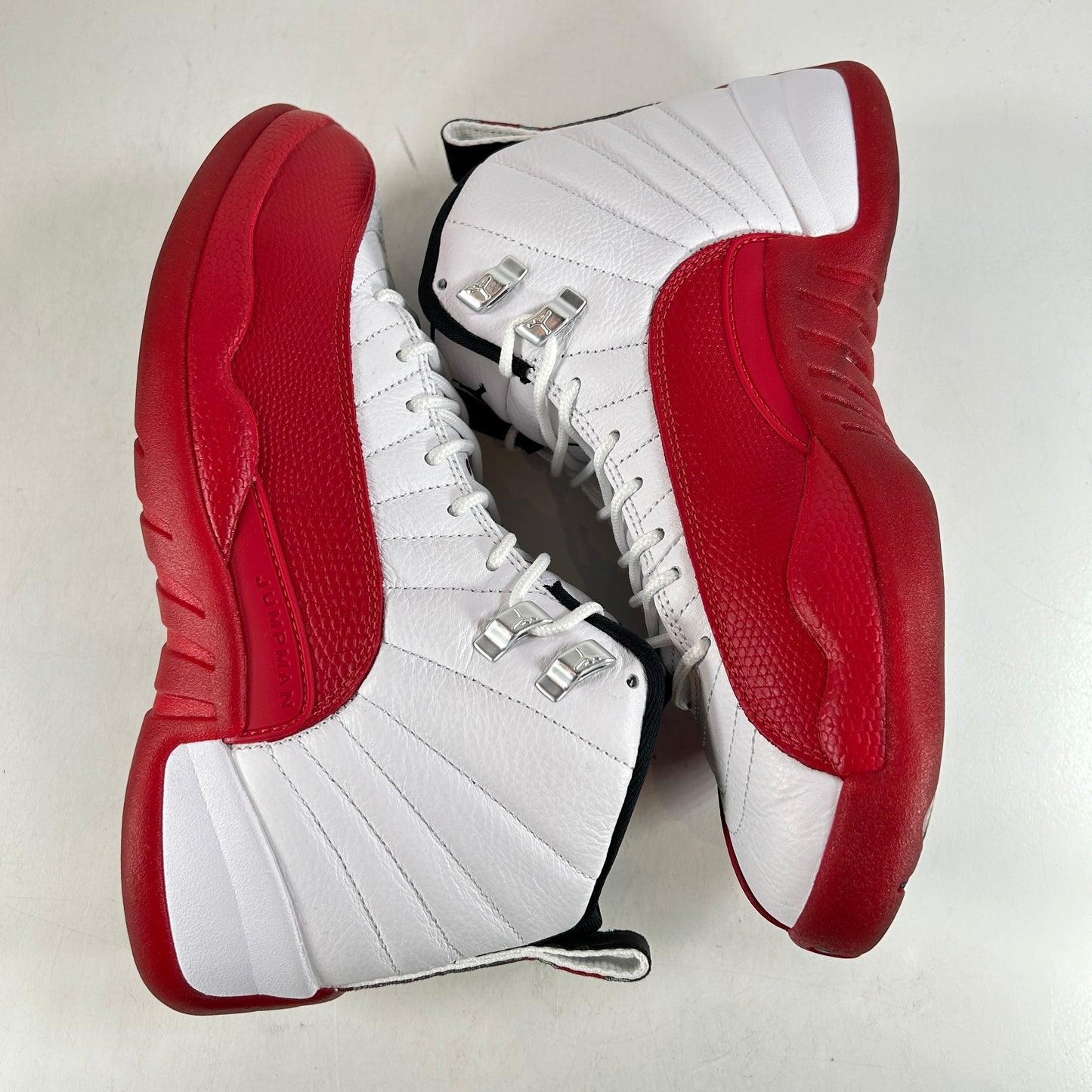 CT8013 116 Jordan 12 Retro Cereza (2023)