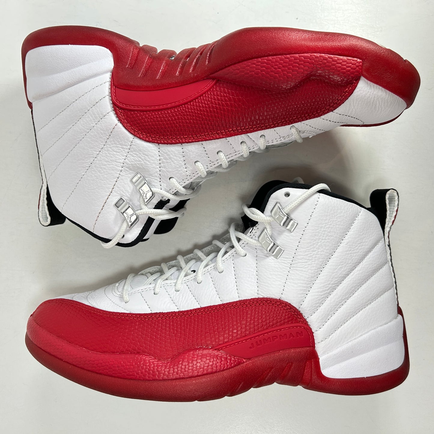 CT8013 116 Jordan 12 Retro Cereza (2023)