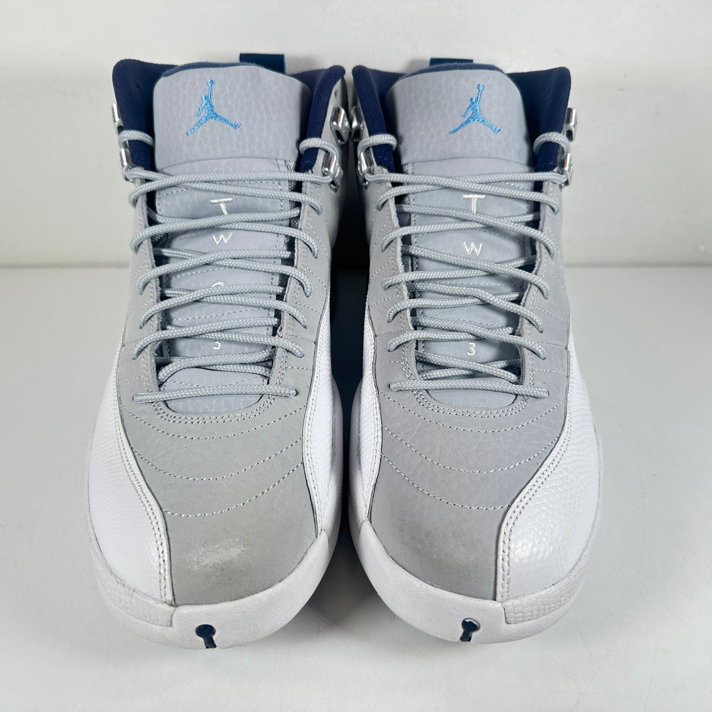130690 007 Jordan 12 Retro Grey University Blue [USED] - 11 M (Used)