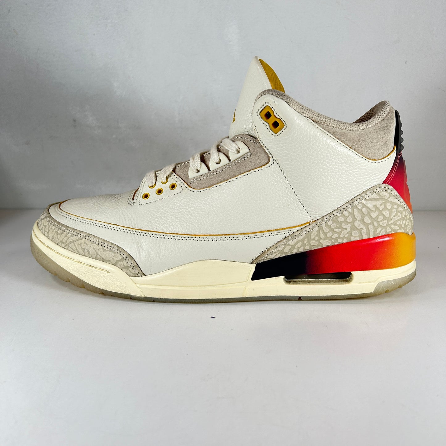 FN0344 901 Jordan 3 Retro SP J Balvin Medellin [USED] - 12.5 M (Used)