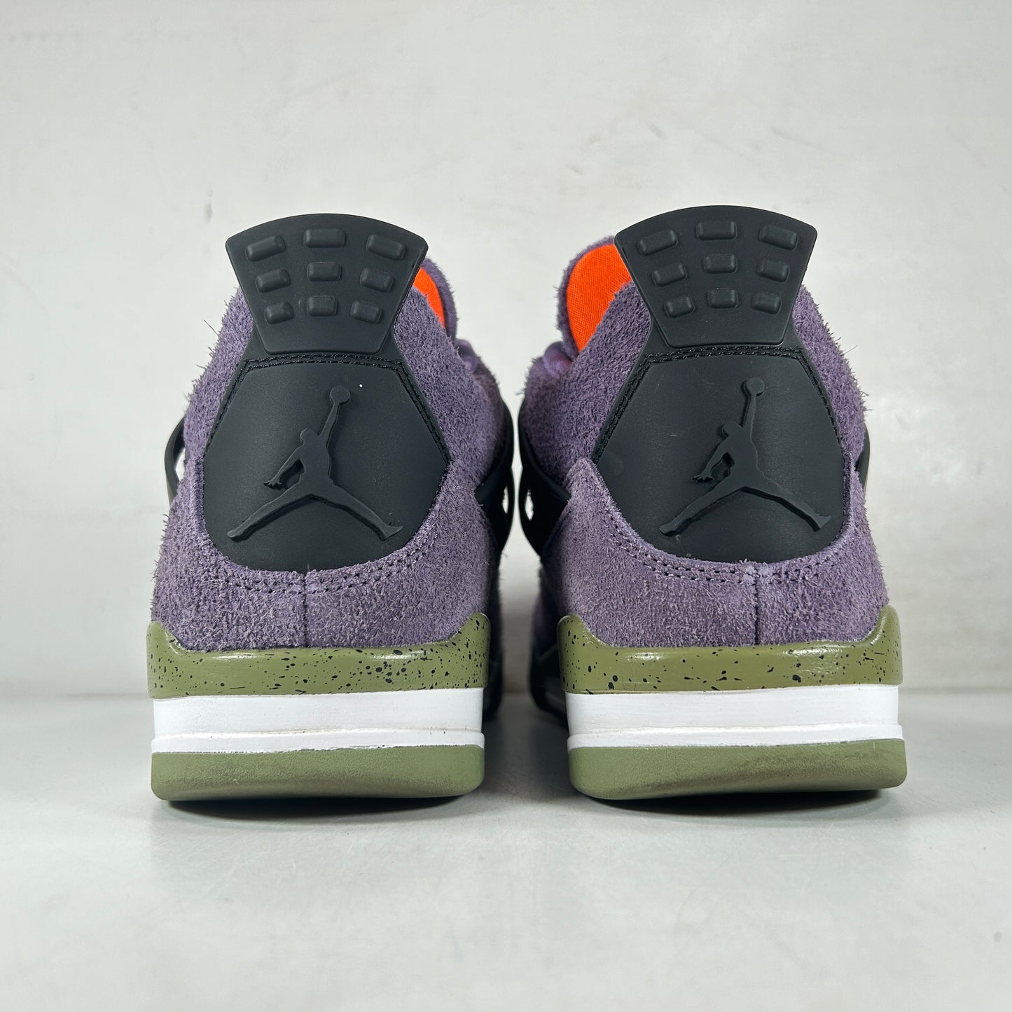 AQ9129 500 Jordan 4 Retro Canyon Purple [USED] - 10.5 W (Used2)