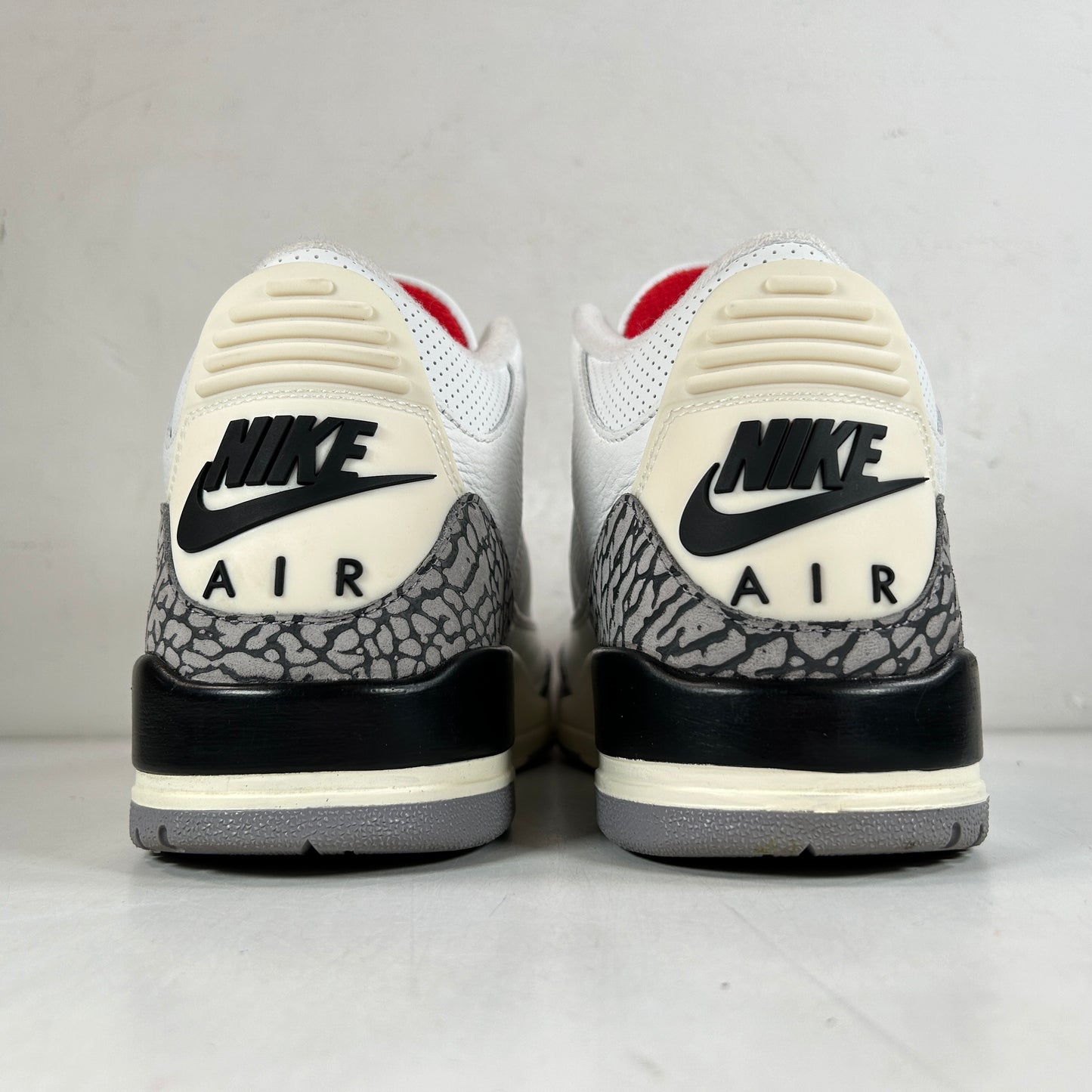 DN3707 100 Jordan 3 Retro White Cement Reimagined [USED] - 10.5 M (Used7)