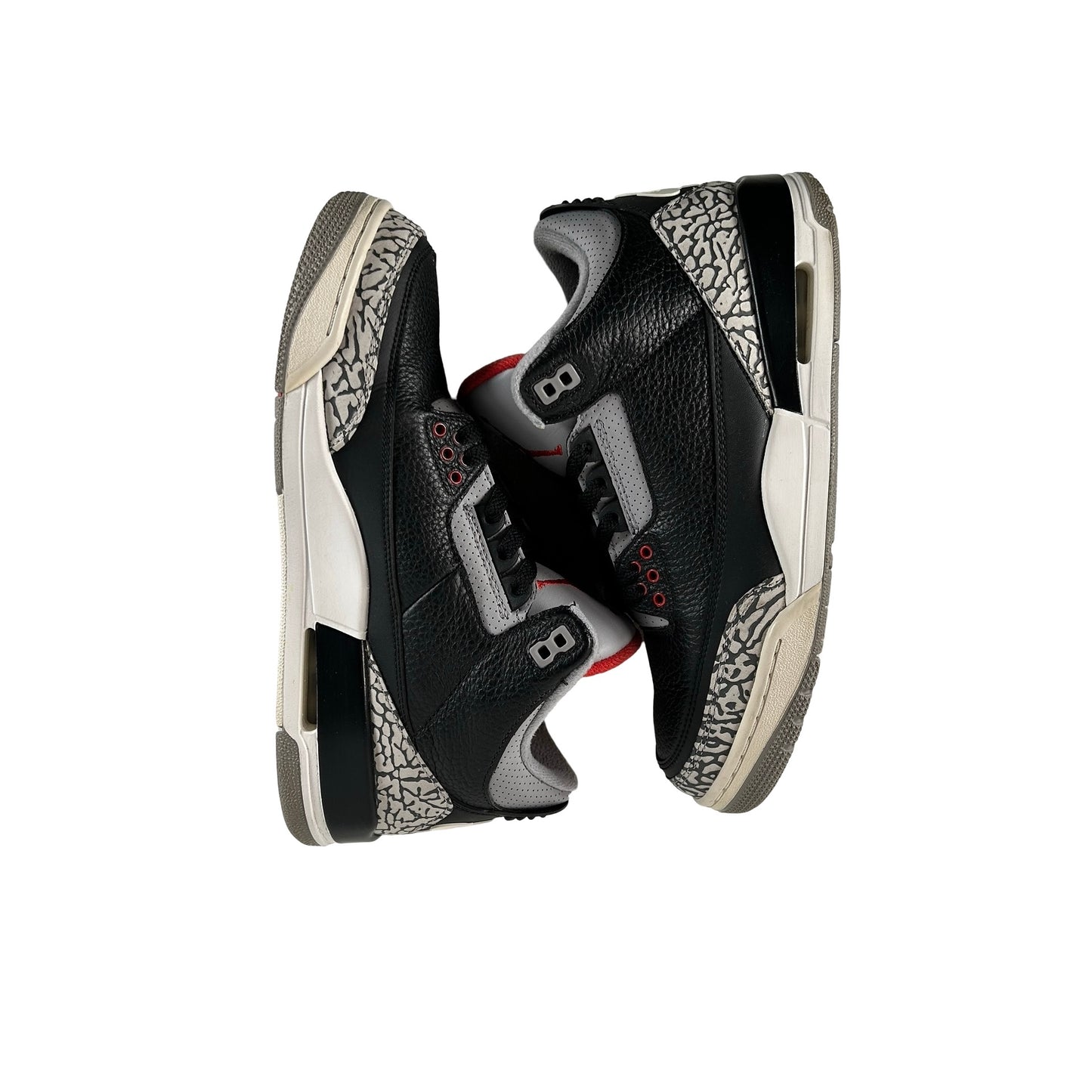 854262 001 Jordan 3 Black Cement 2018 [USED] - 8 M (Used9)