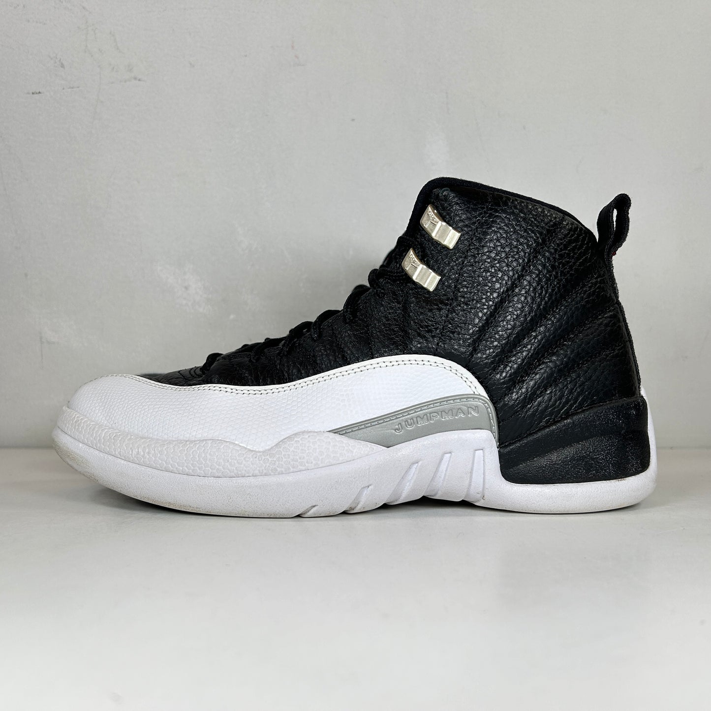 CT8013 006 Jordan 12 Retro Playoffs (2022) [USED] - 8 M (Used) (No Box)