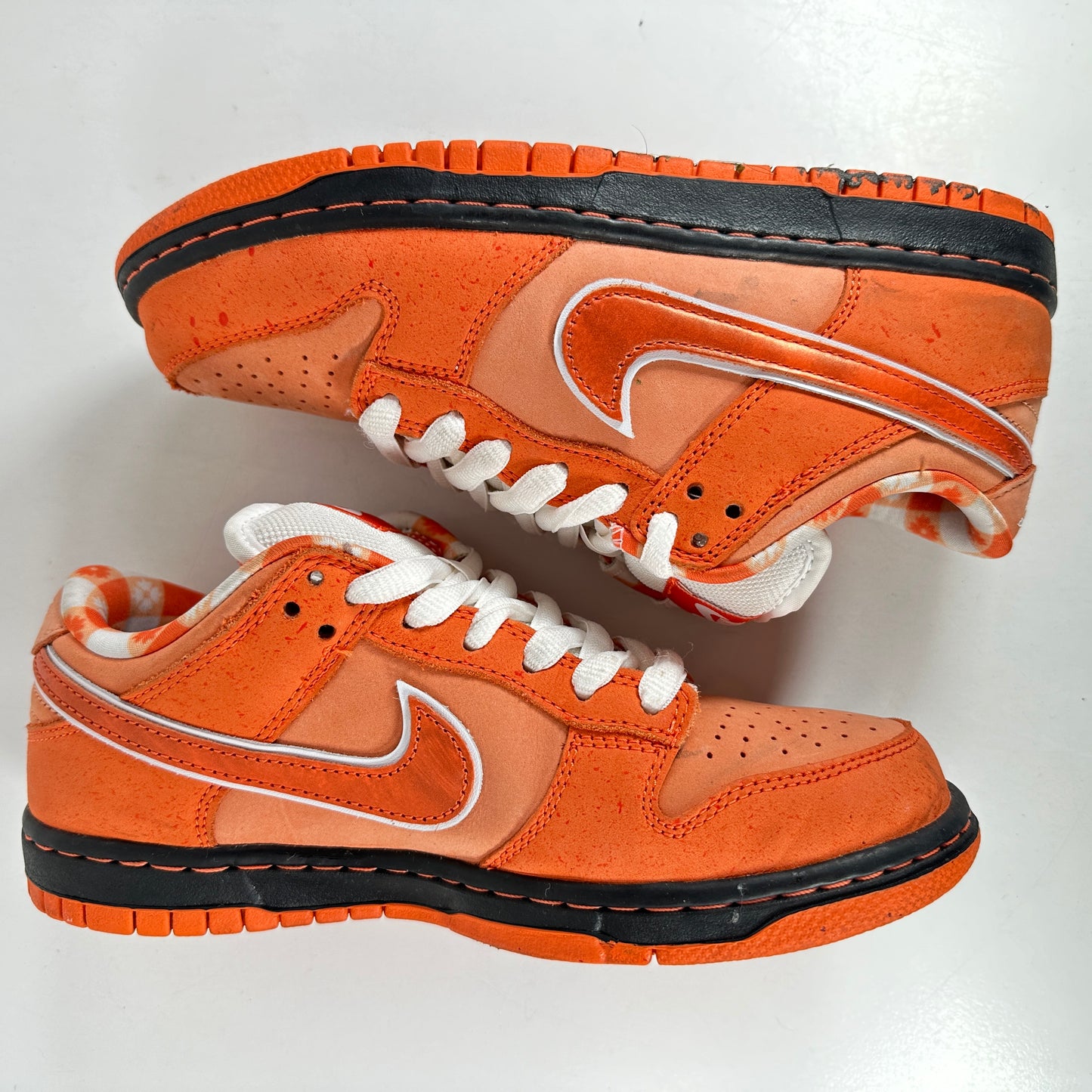 FD8776 800 Nike SB Dunk Low Concepts Orange Lobster [USED] - 5.5 M (Used)