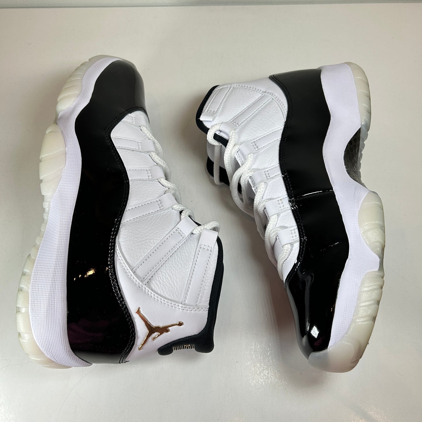 CT8012 170 Jordan 11 Retro DMP Defining Moments (2023) [USED] - 9 M (Used5)