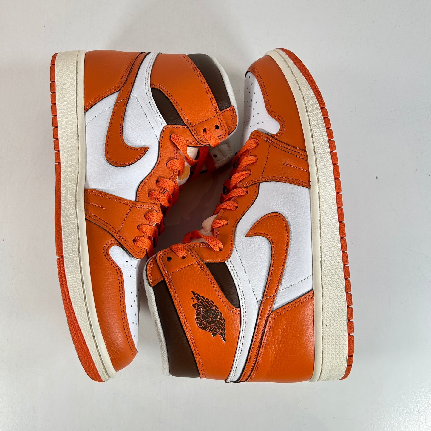 DO9369 101 Jordan 1 Retro High OG Starfish (Women's) [USED] - 12 W (Used)