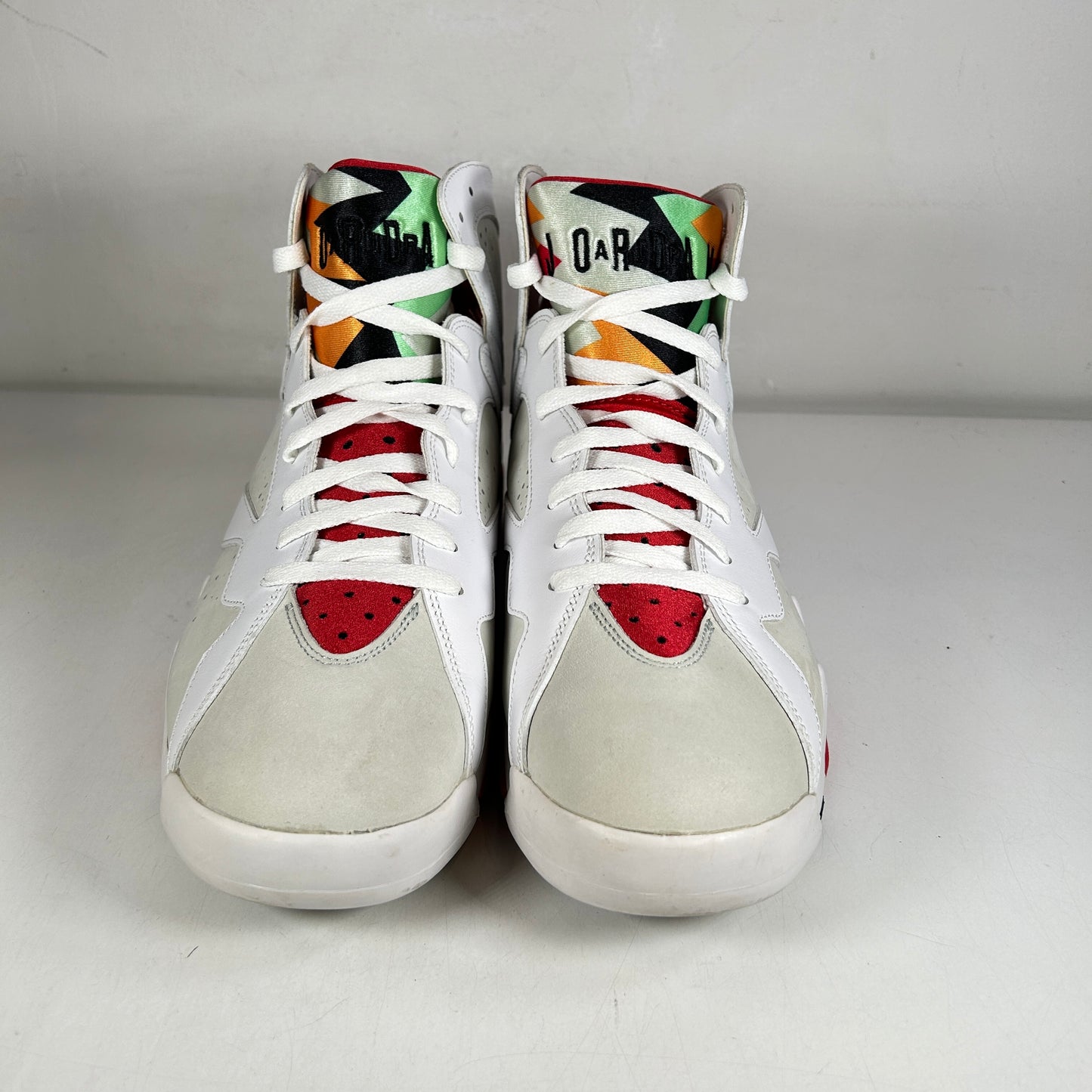 304775 125 Jordan 7 Retro Hare (2015) [USED] - 13 M (Used)