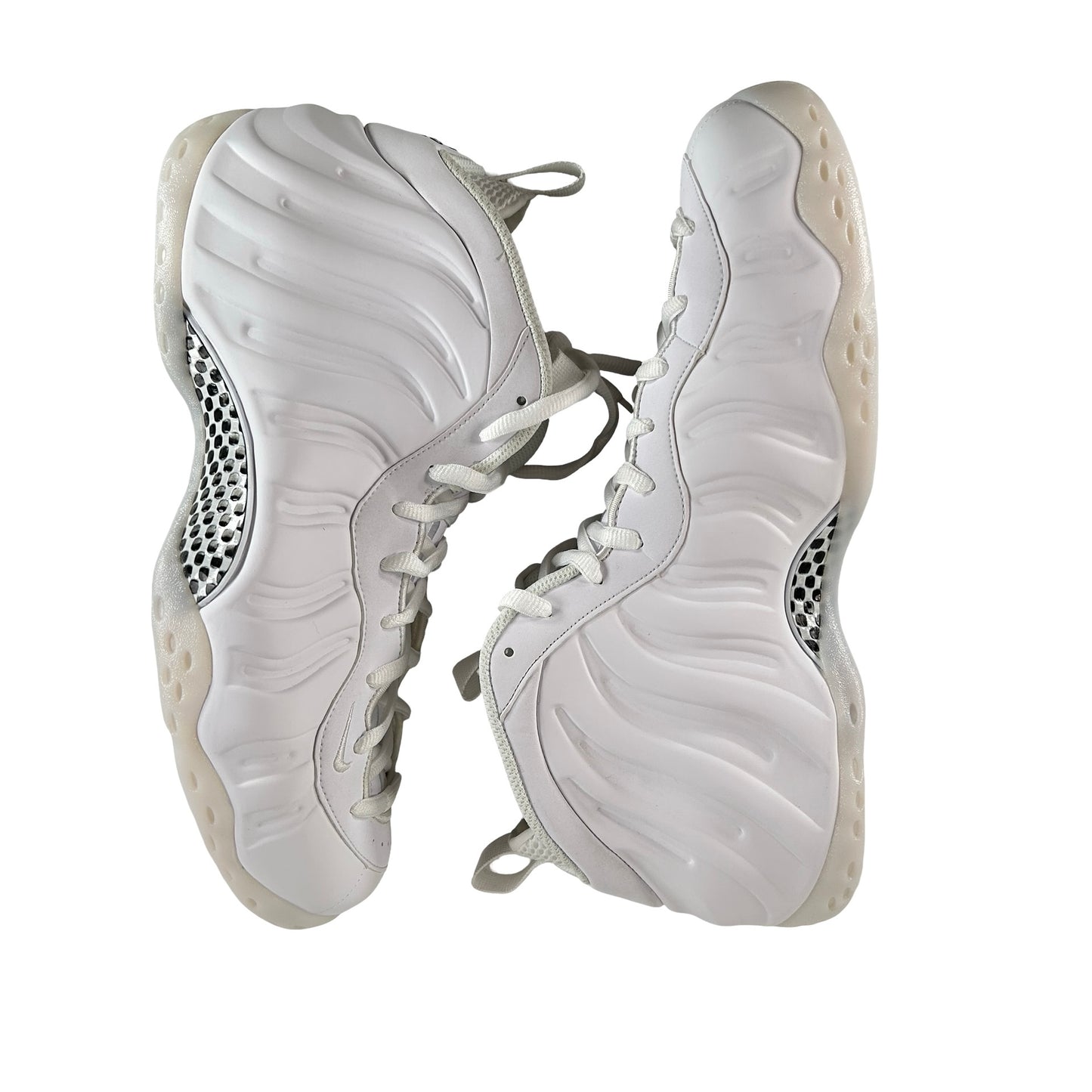 HJ5195 100 Nike Air Foamposite One Triple White [USED] - 12 M (VNDS)