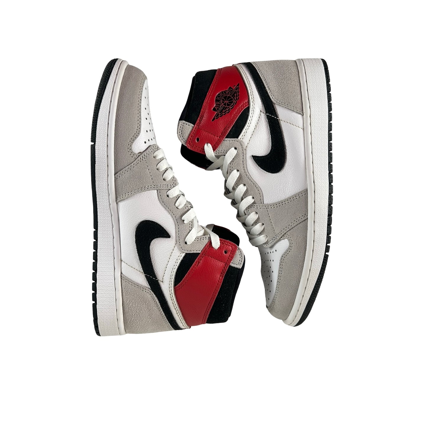 555088 126 Jordan 1 Retro High Smoke Grey [USED] - 8.5 M (Used) (No Box)