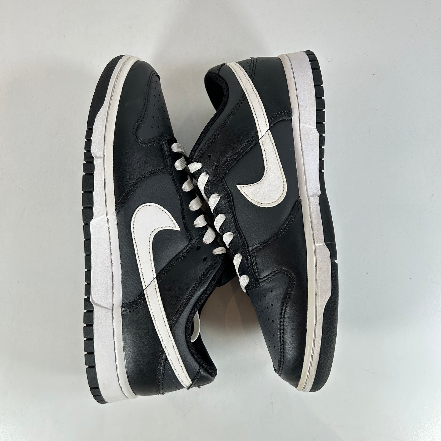 DJ6188 002 Nike Dunk Low Black White (2022) [USED] - 9 M (Used)