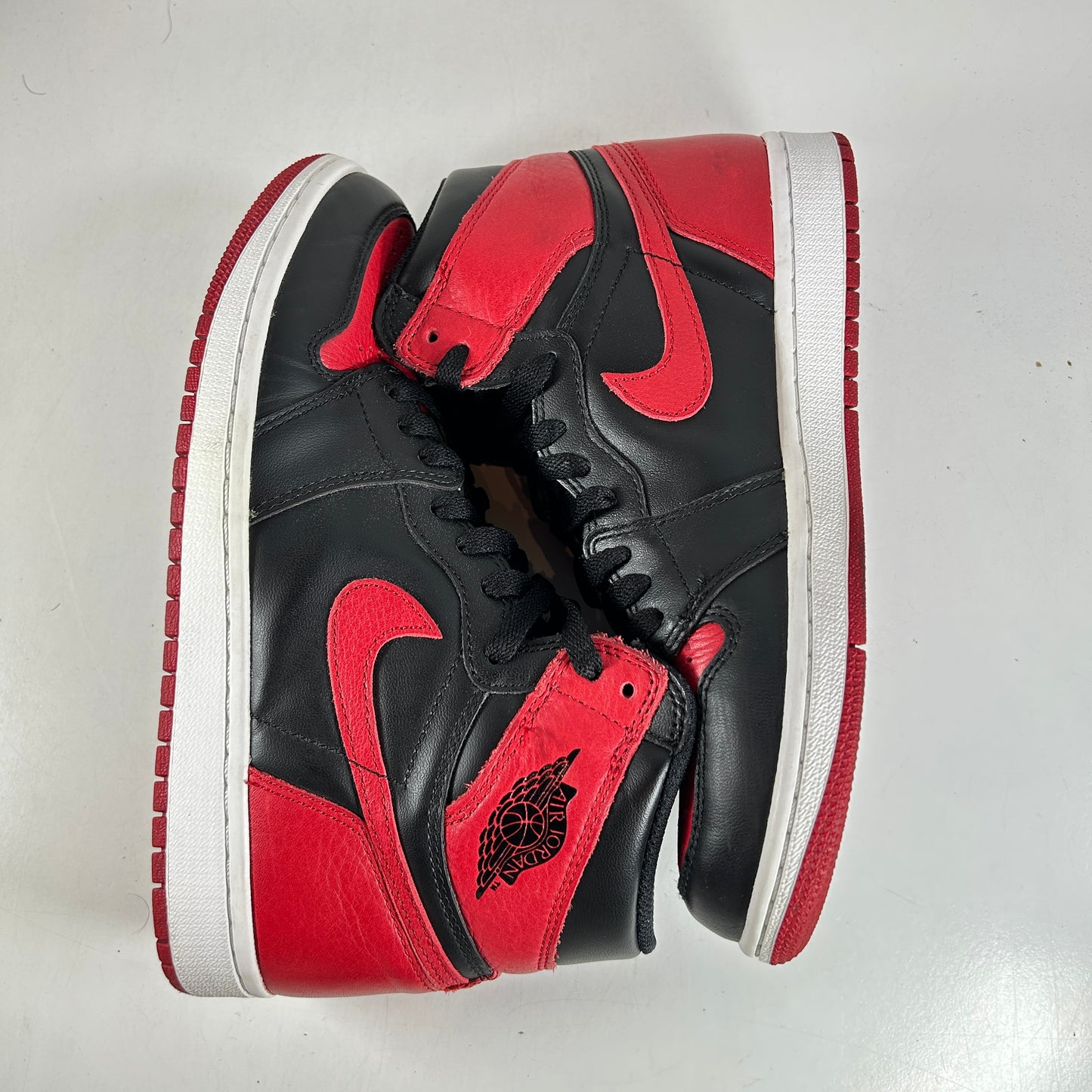 555088 001 Jordan 1 Retro High Bred Banned (2016) [USED] - 7.5 M (Used)