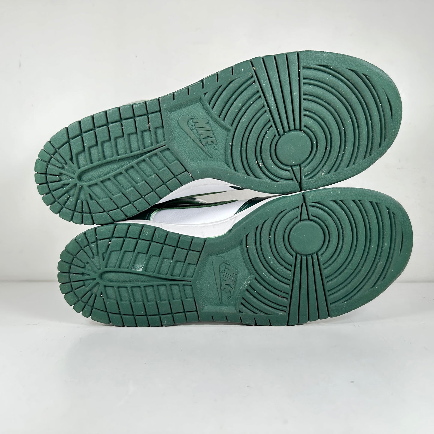 CZ8149 100 Nike Dunk High SP Spartan Green [USED] - 7 M (Used)