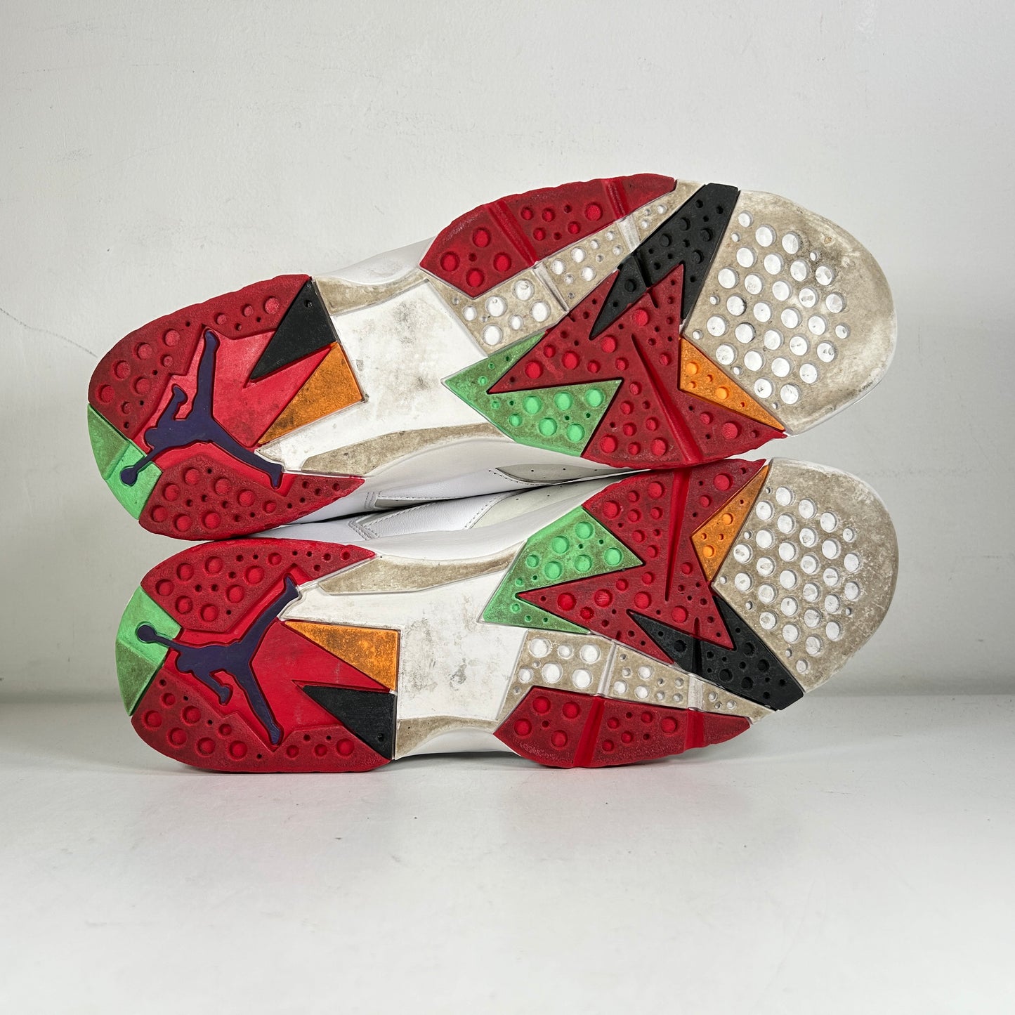 304775 125 Jordan 7 Retro Hare (2015) [USED] - 13 M (Used)