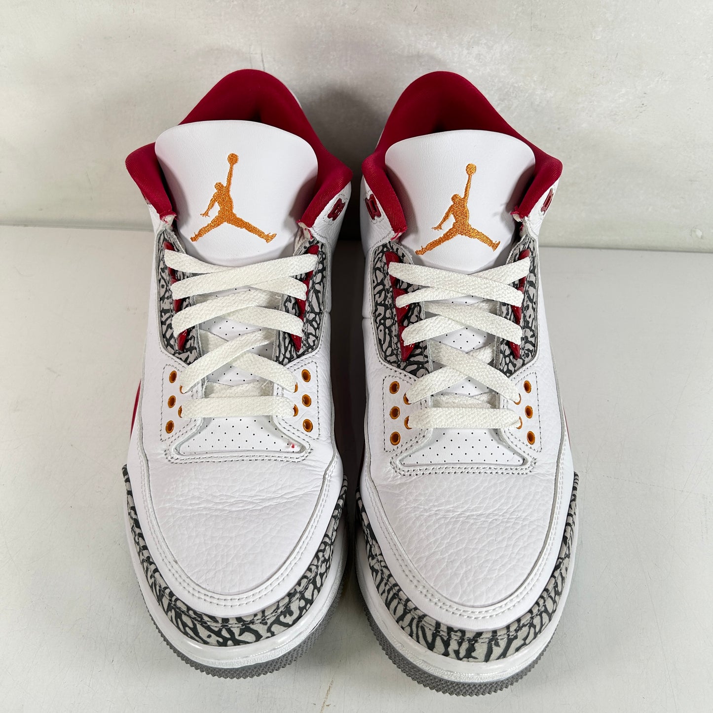 CT8532 126 Jordan 3 Retro Cardinal Red [USED] - 9 M (Used)