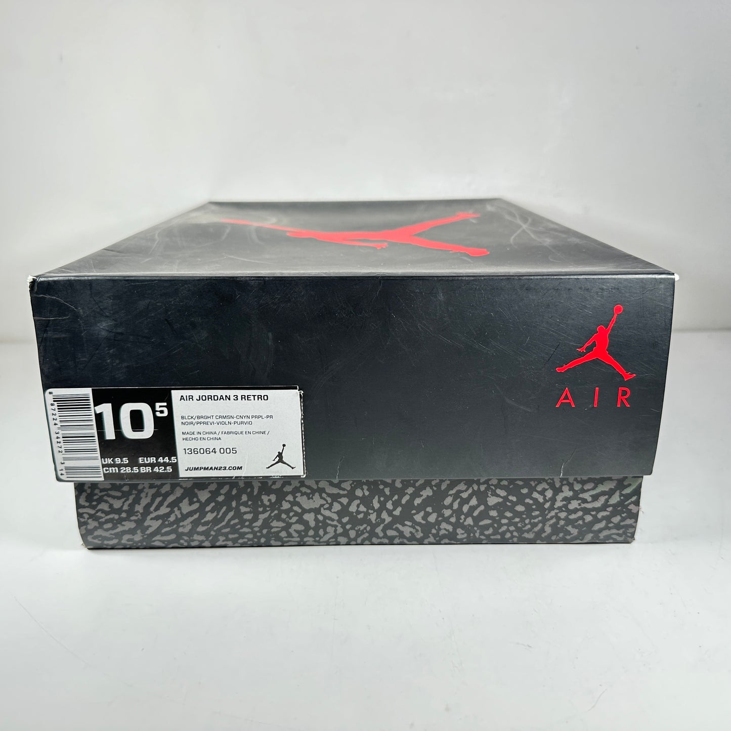 136064 005 Jordan 3 Retro Crimson [USED] - 10.5 M (Used)