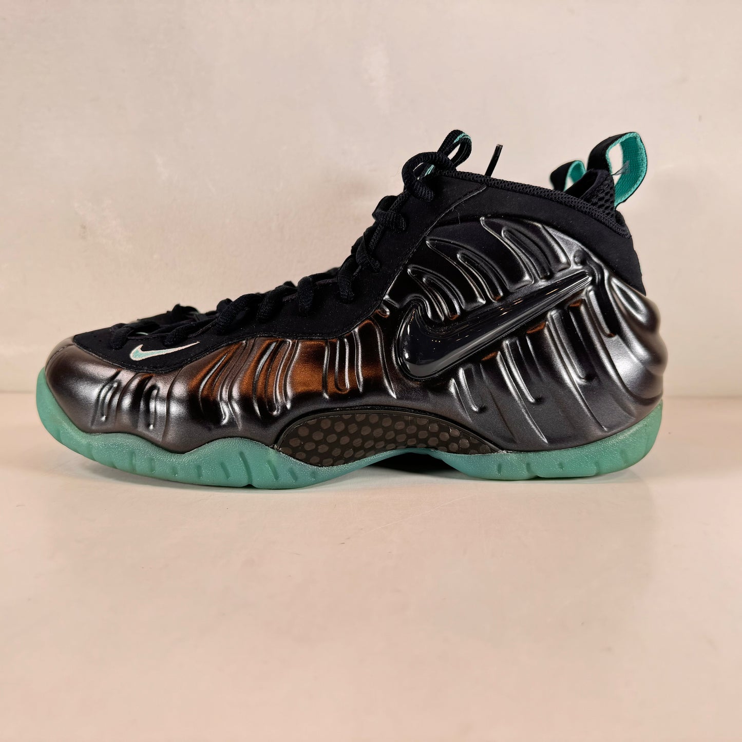 624041 402 Nike Air Foamposite Pro Dark Obsidian [USED] - 10.5 M (Used)