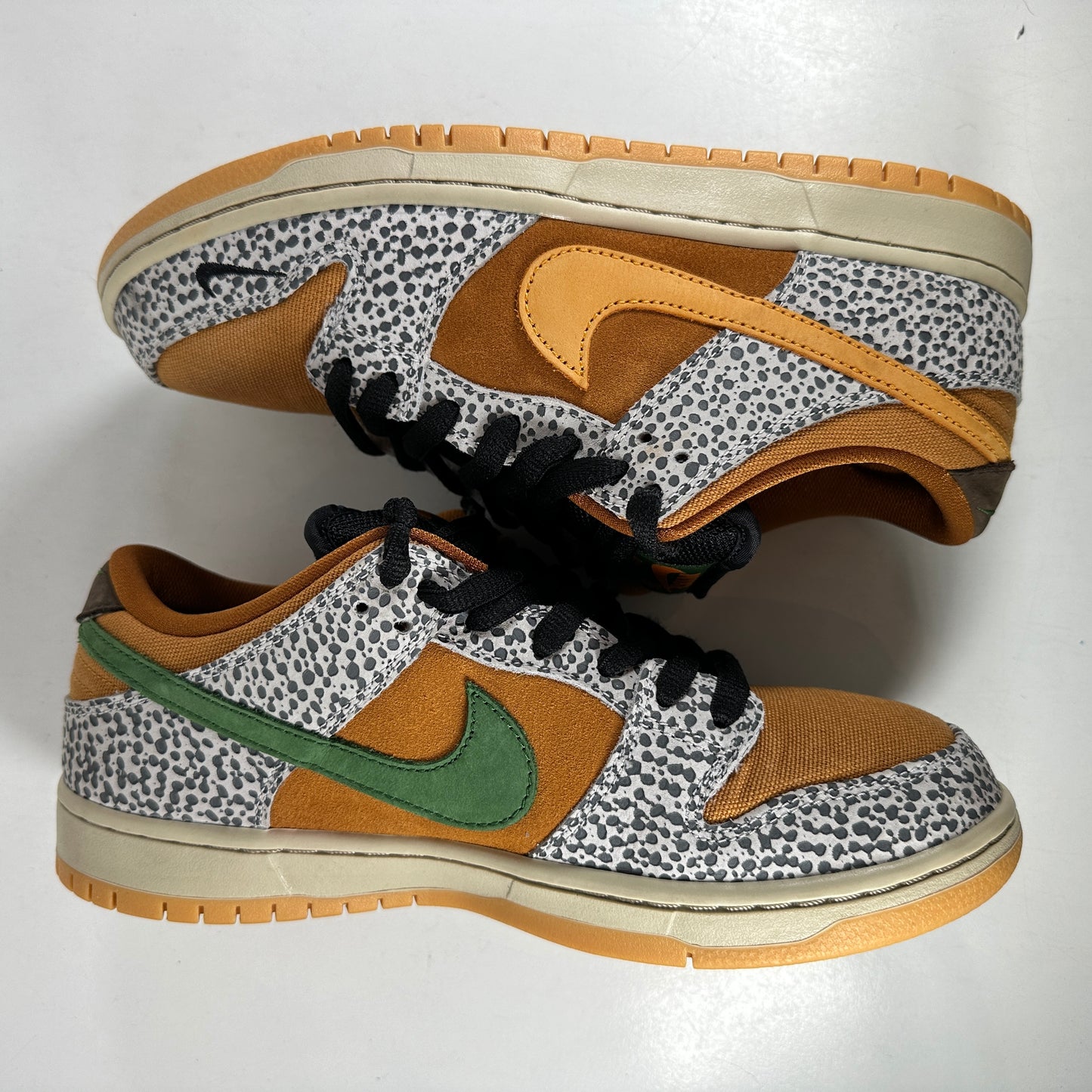 CD2563 002 Nike SB Dunk Low Safari [USED] - 9 M (Used)