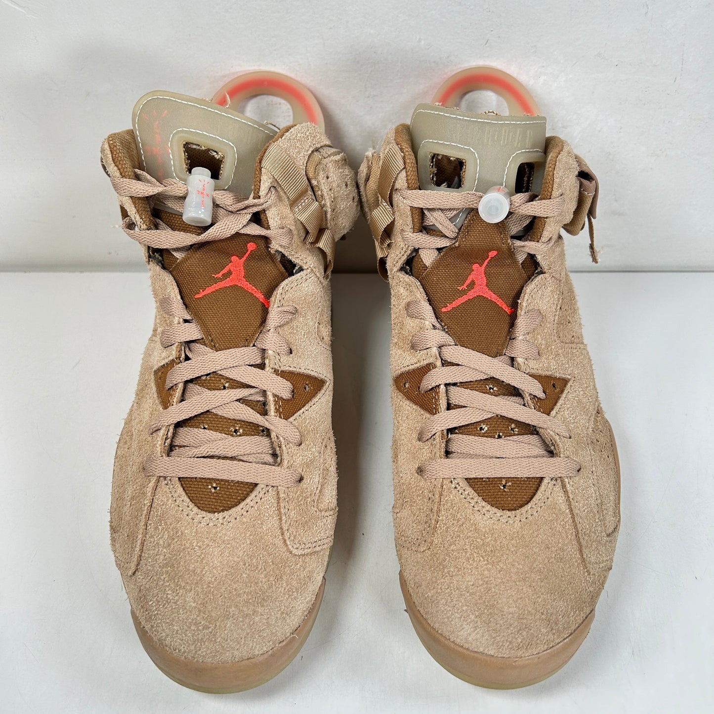 DH0690 200 Jordan 6 Retro Travis Scott British Khaki [USED] - 8.5 M (Used) (No Box)